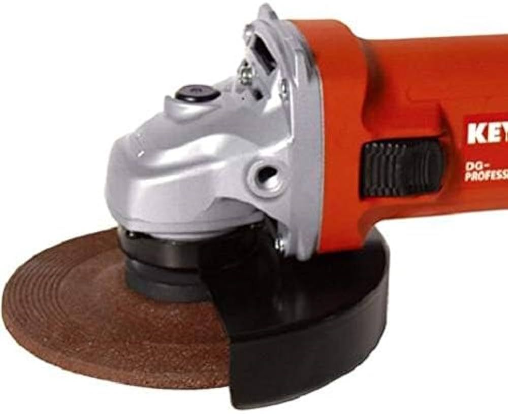 تلميع وغسيل سيارات الرياض وجده والدمام