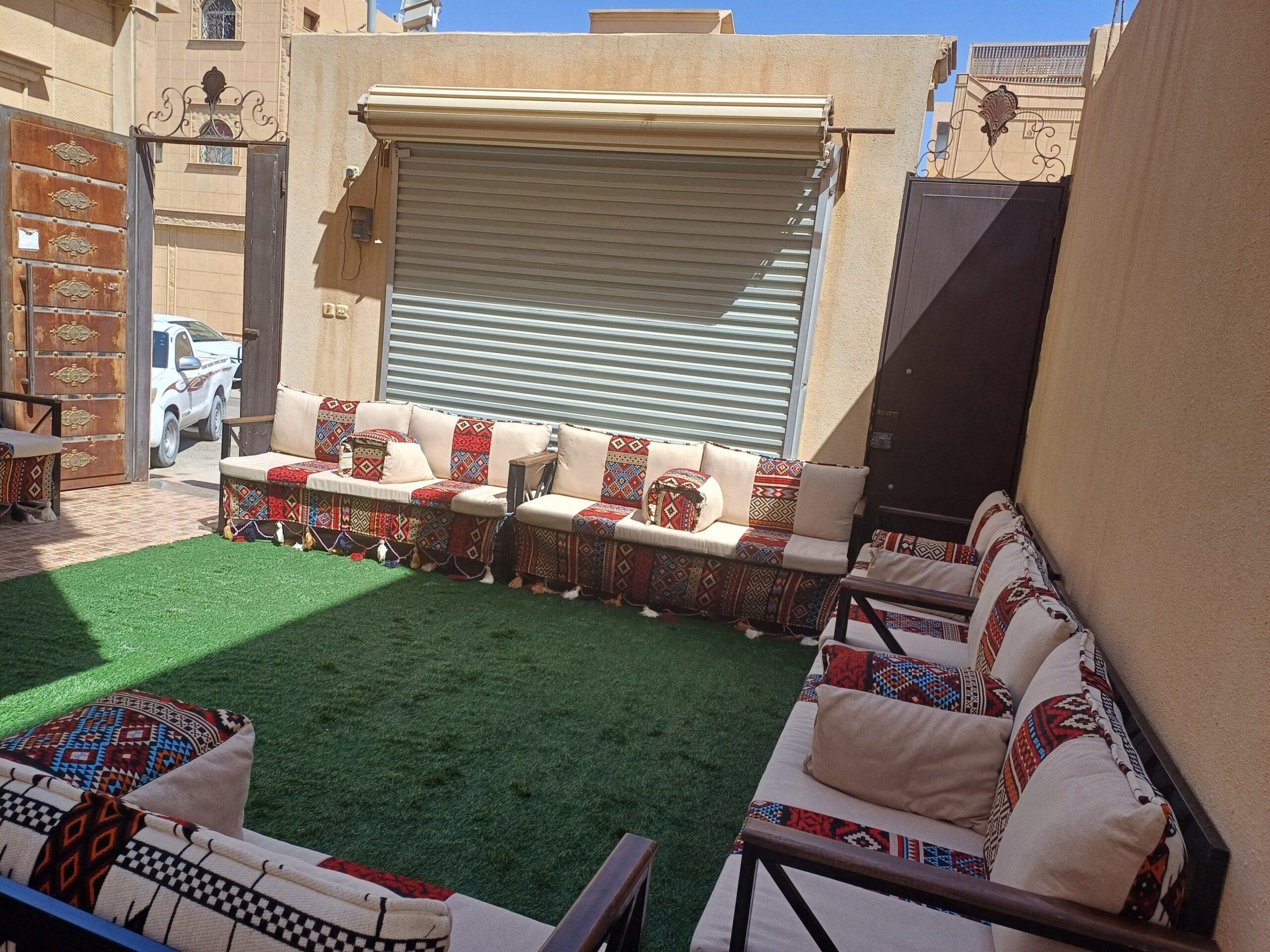 تاجير جلسات خارجيه