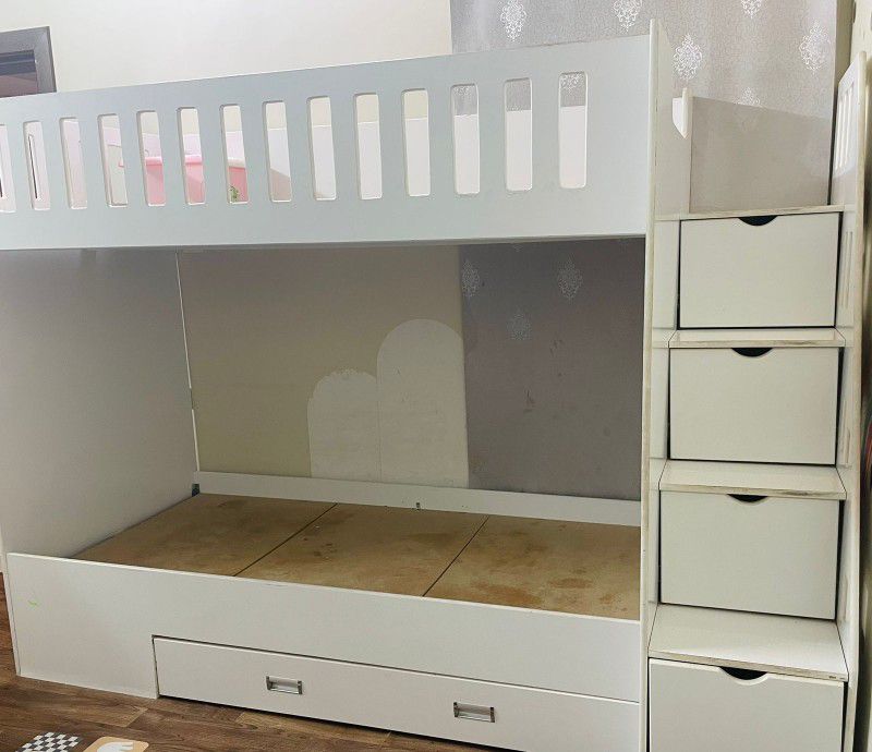 سرير للبيع دورين