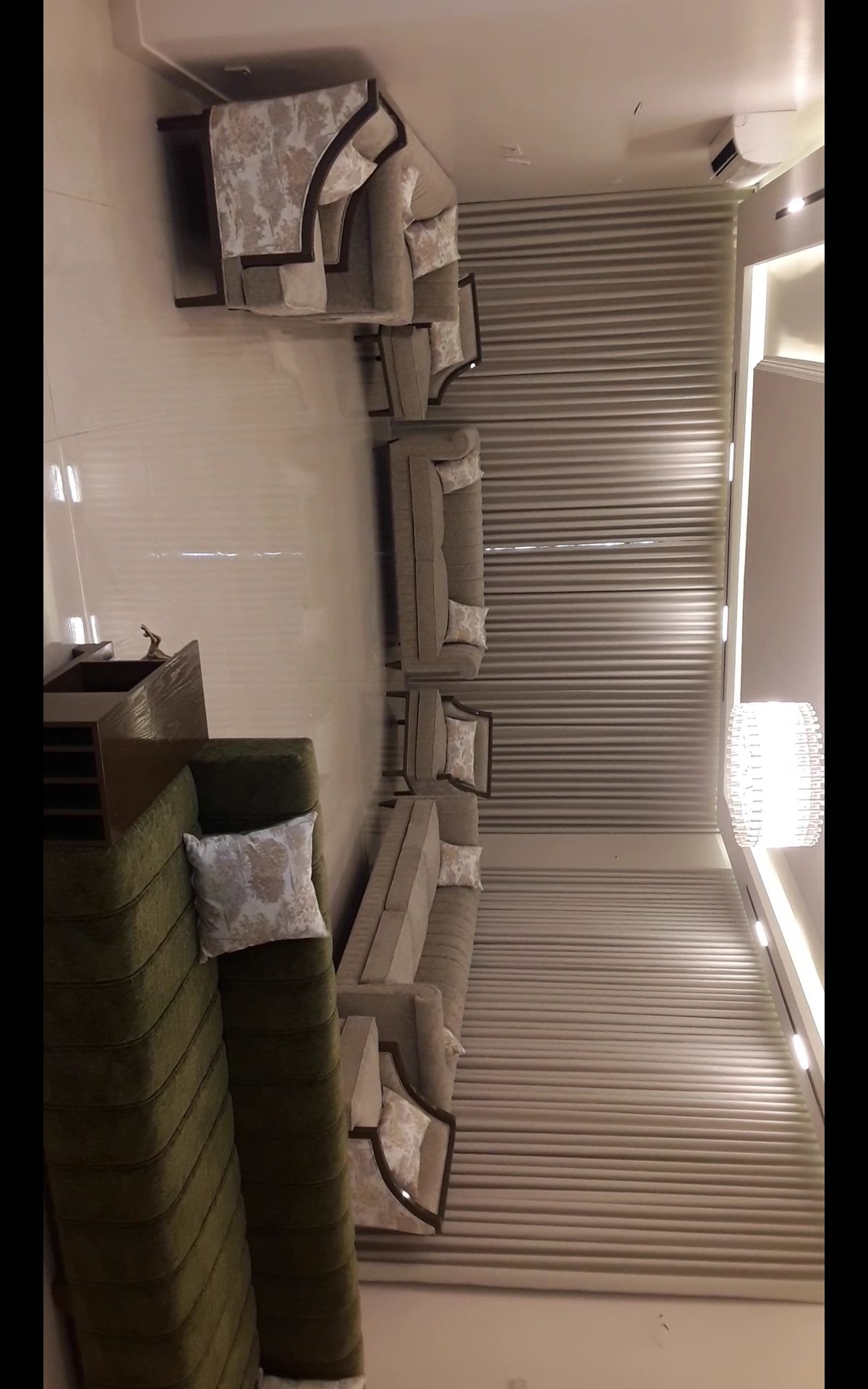 جميع صيانات الاثاث بالمنزل فك وتركيب ونقل وتركيب ا