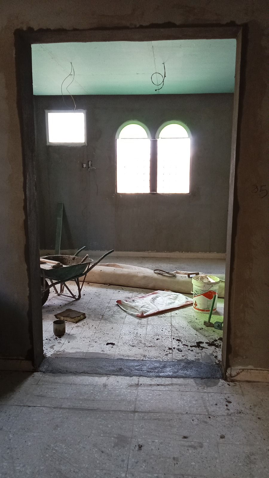 تكسير بجميع انواع واشكاله وقص الابواب والدرايش بال