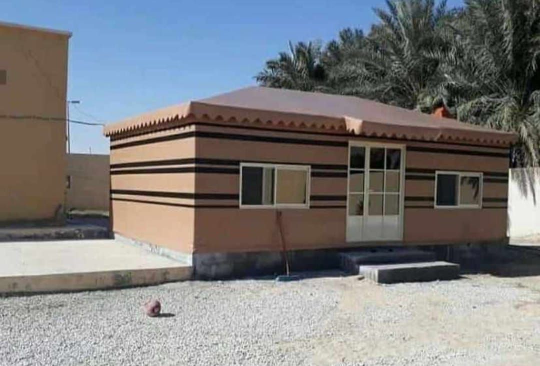 مضلات وسواتر وجلسات وهناجر مستودعات ساندويش بانل و