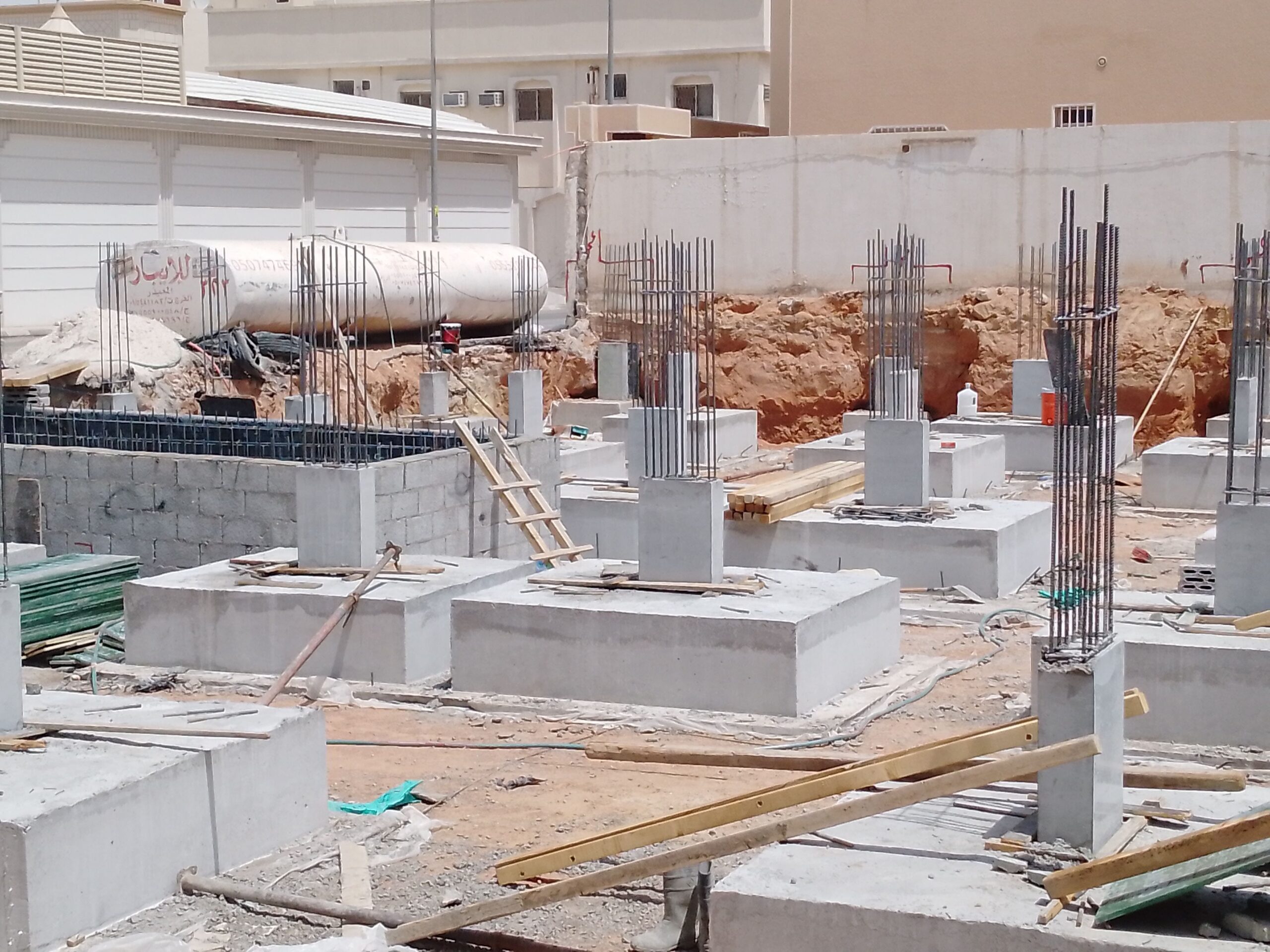 مقاول معماري