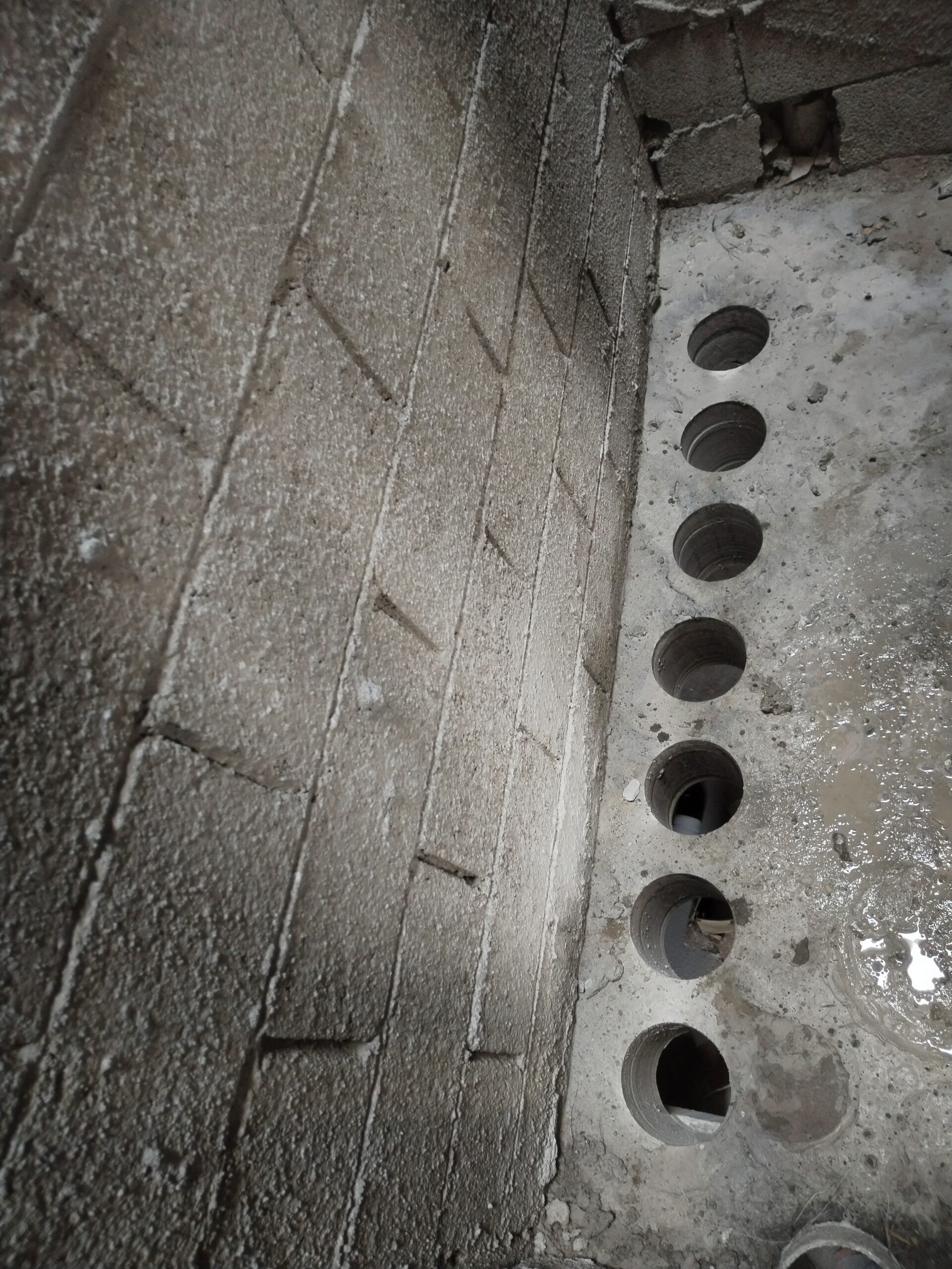 قص وتخريم الخرسانه بدون اهتزاز