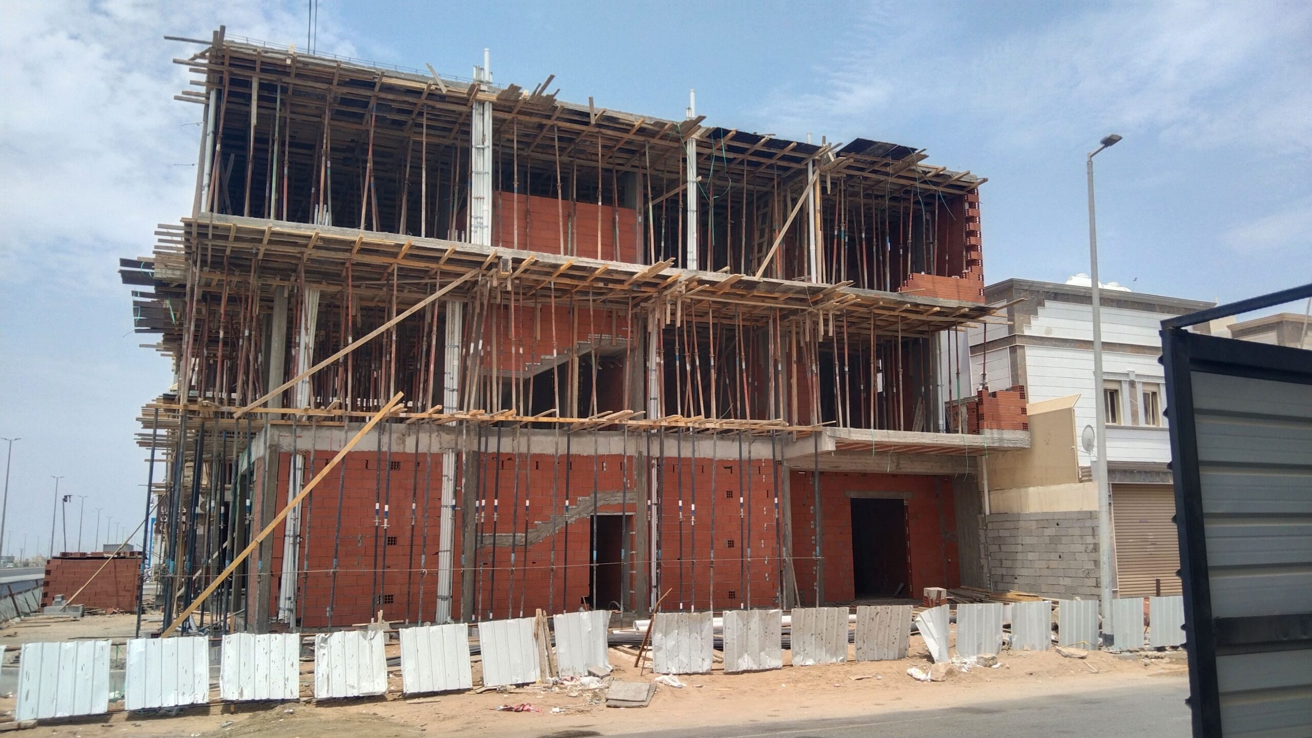 مؤسسه للمقاولات العامه جده ومكه تحت إشراف المهندس