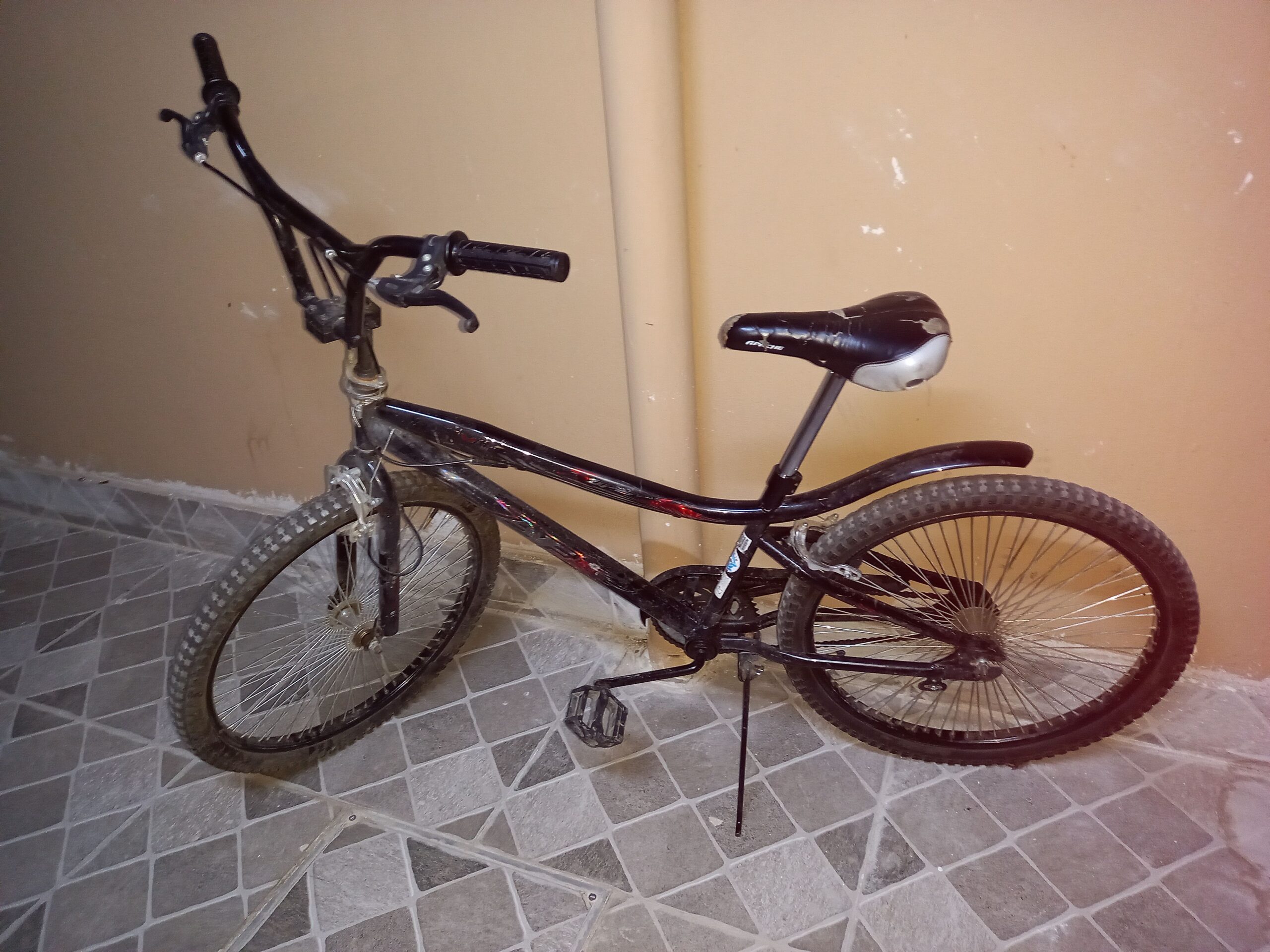 سيكل كوبرا مقاس ٢٤