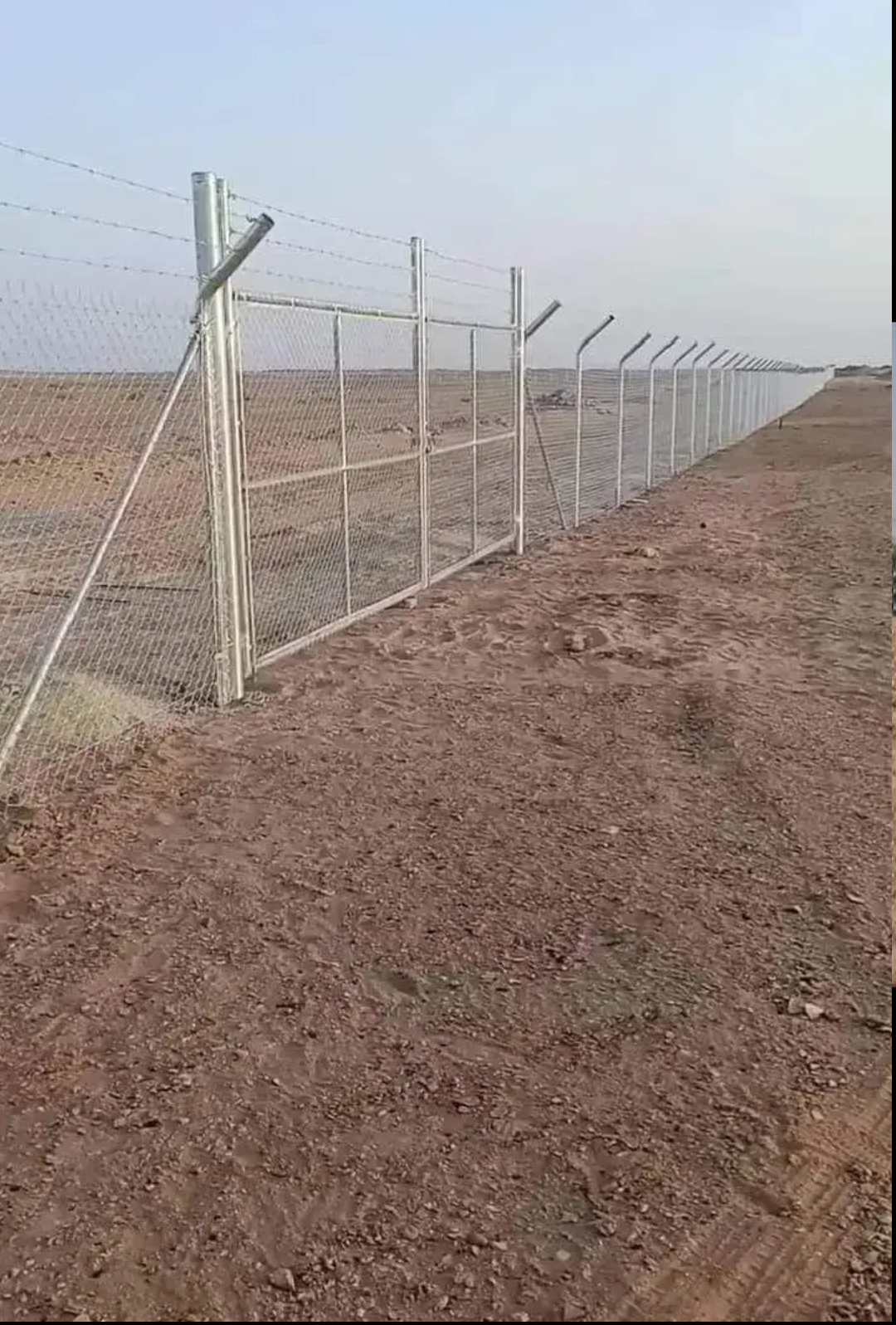 مقاول شبوك مضلات سواتر هناجر