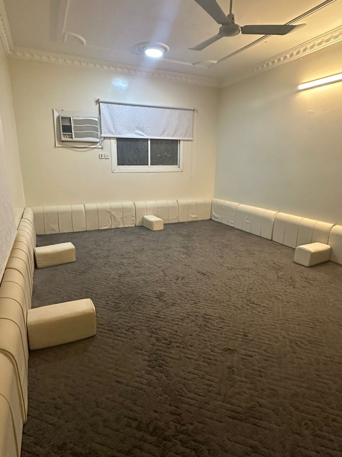 شراء اثاث مستعمل شمال الرياض 0539144243