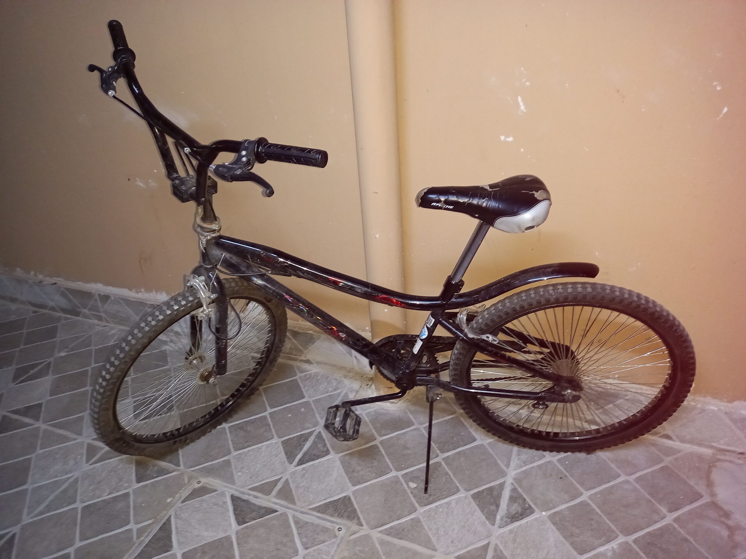 سيكل كوبرا مقاس ٢٤