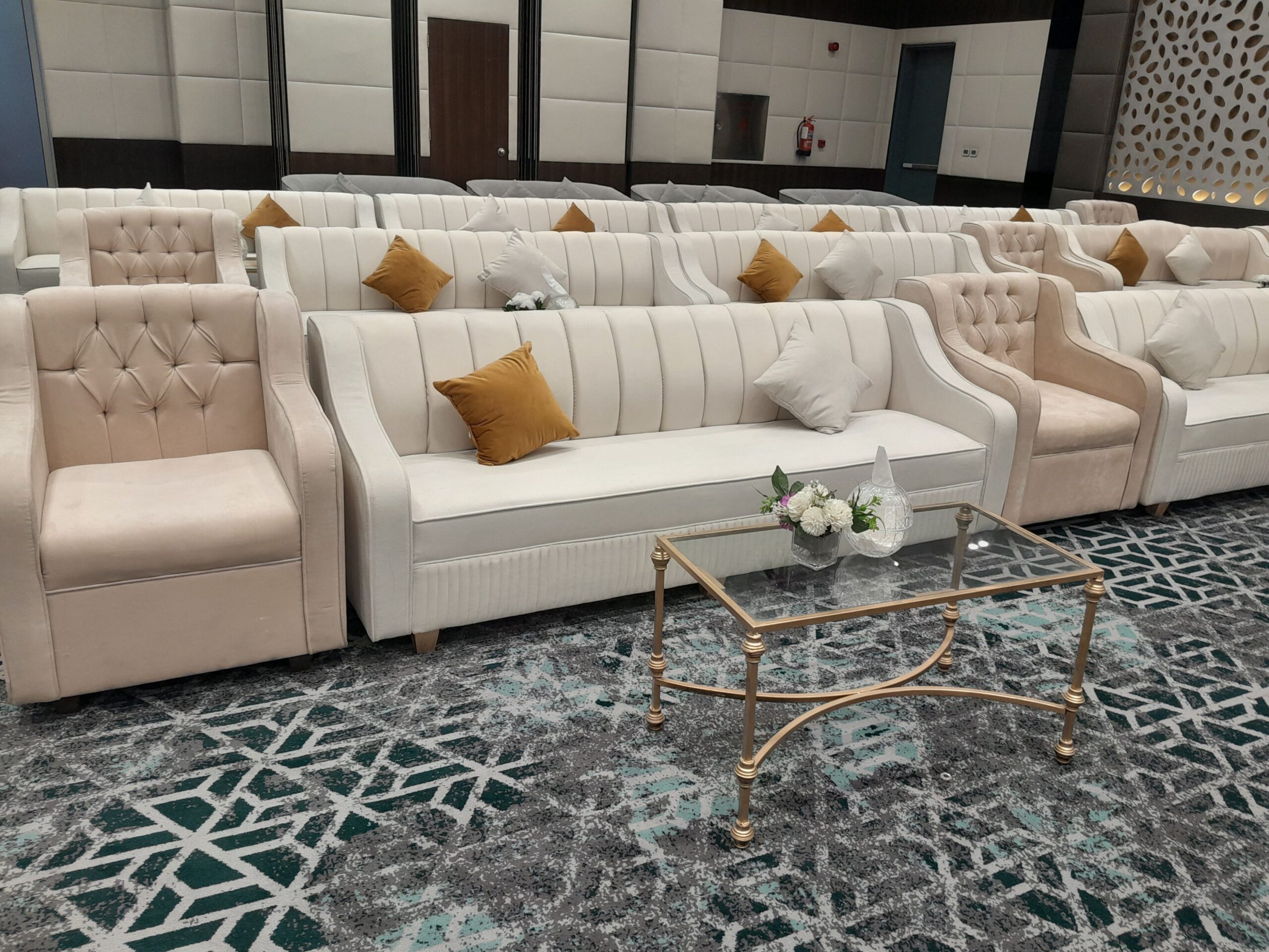 تاجير كنب كرسي طاولت دفيات سماعات جلسات شعبيه وخيا