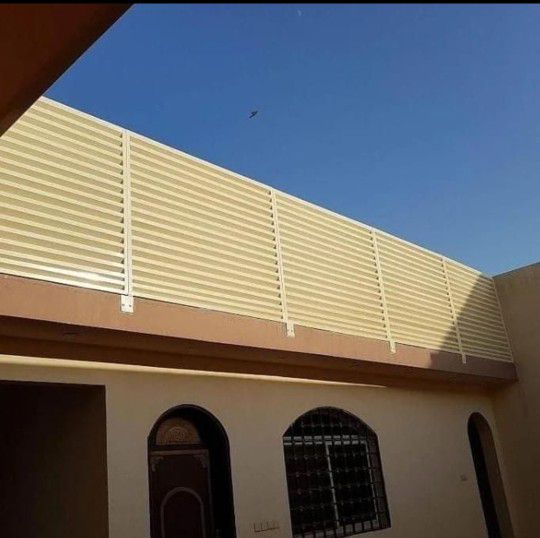 مضلات وسواتر وجلسات وهناجر مستودعات ساندويش بانل و