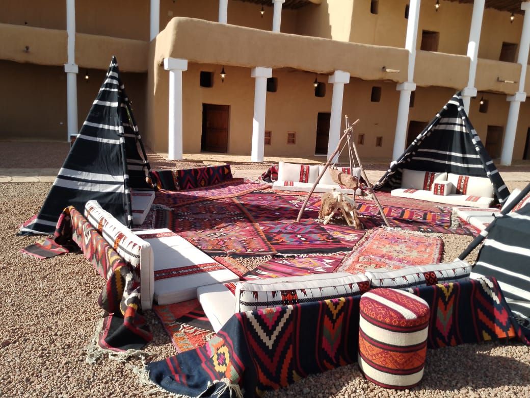 مخيات البر وبيوت شعر