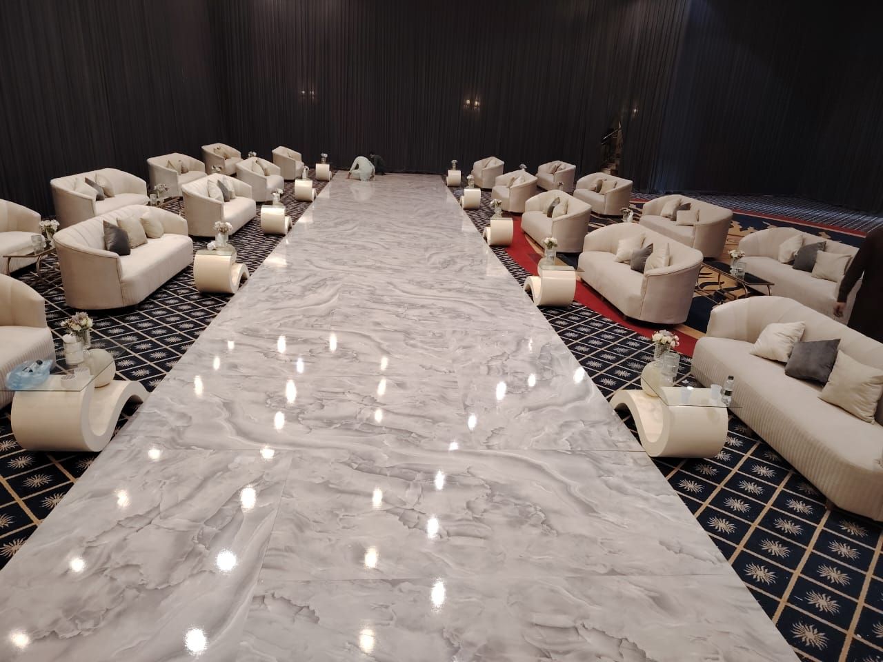 تاجير كنب كرسي طاولت دفيات مخيمات اروبيه جلسات شعب