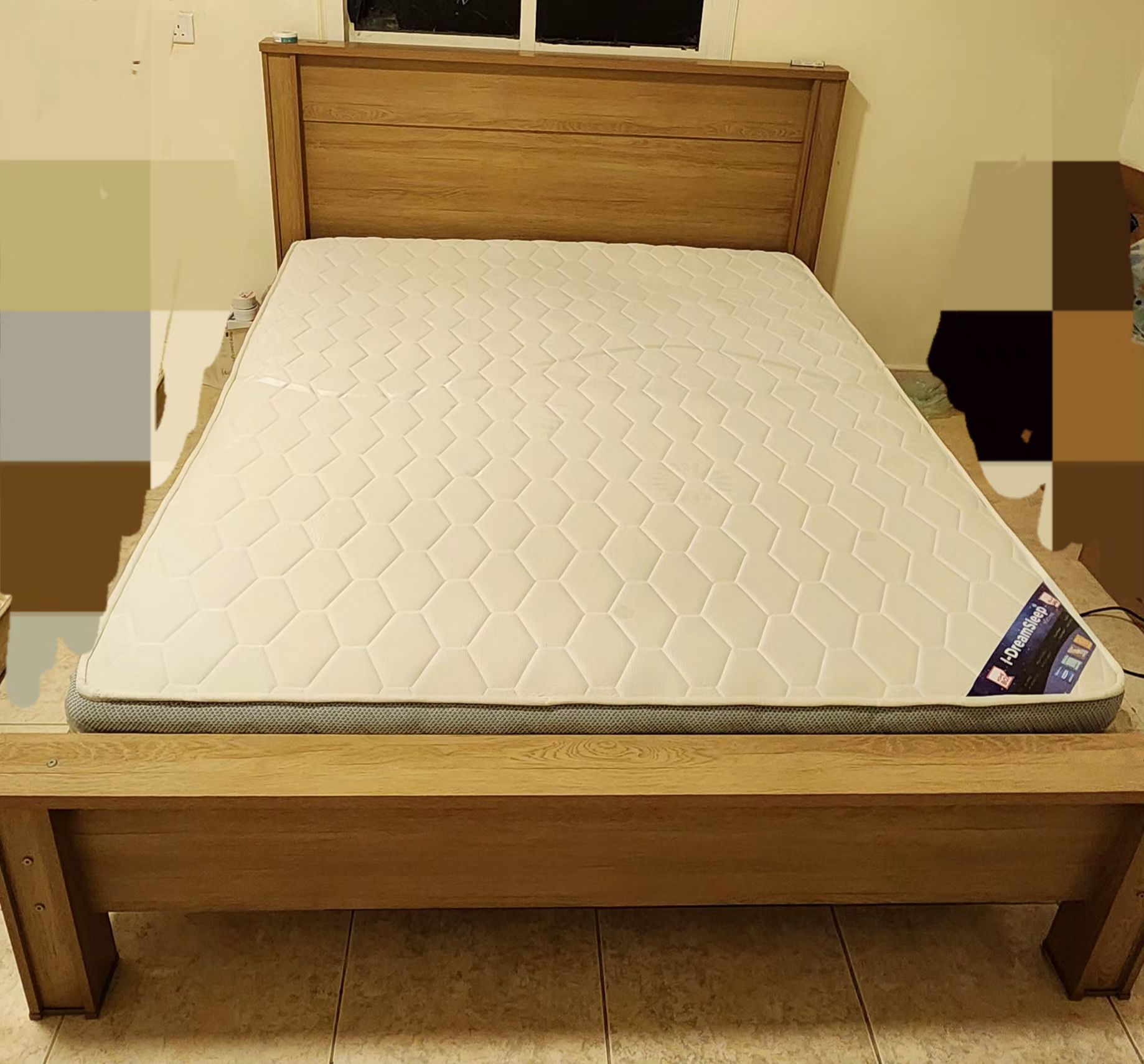 سرير + مرتبة