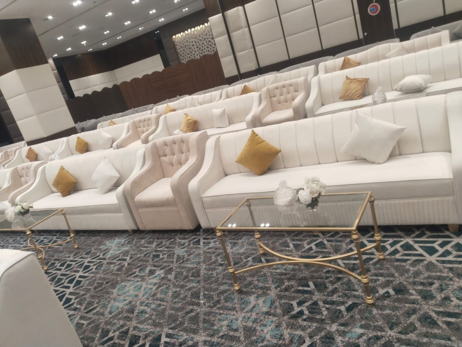 تاجير كنب كرسي طاولت دفيات مخيمات اروبيه جلسات شعب