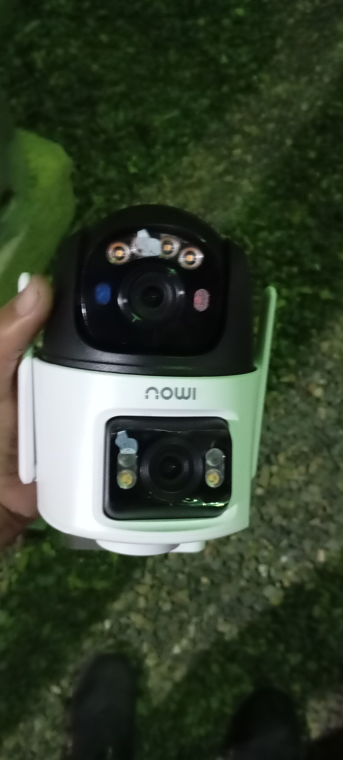 فنى كاميرات مراقبة واجهزة البصمة وانتركوم