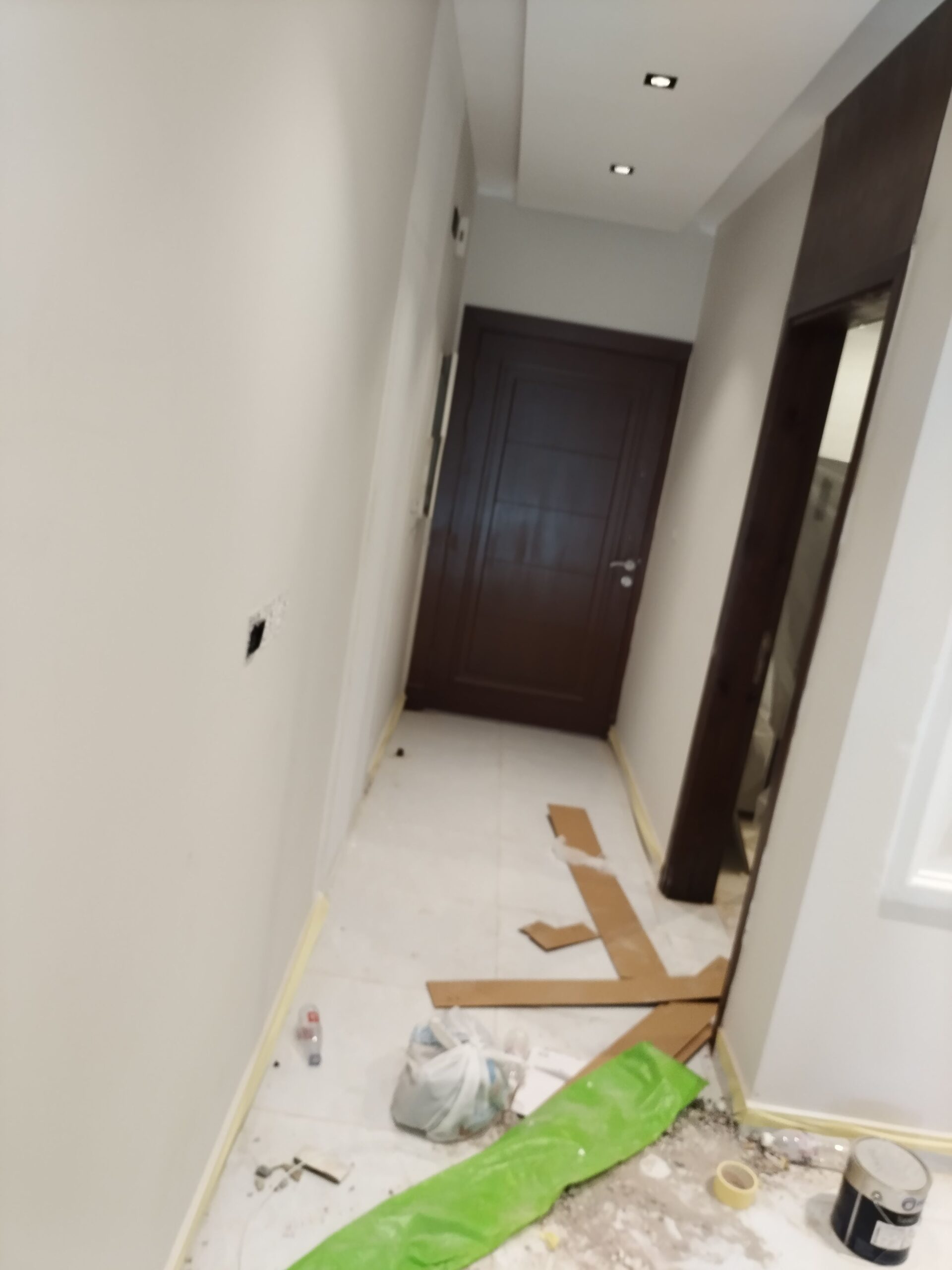 مقاول دهانات بويا وجميع انواع الديكورات لتواصل 053