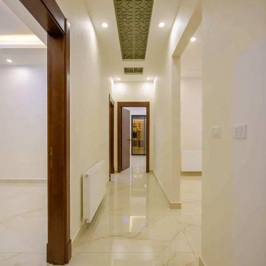 تركيب واجهات كسر الرخام الاسباني ترميم منازل جرافي