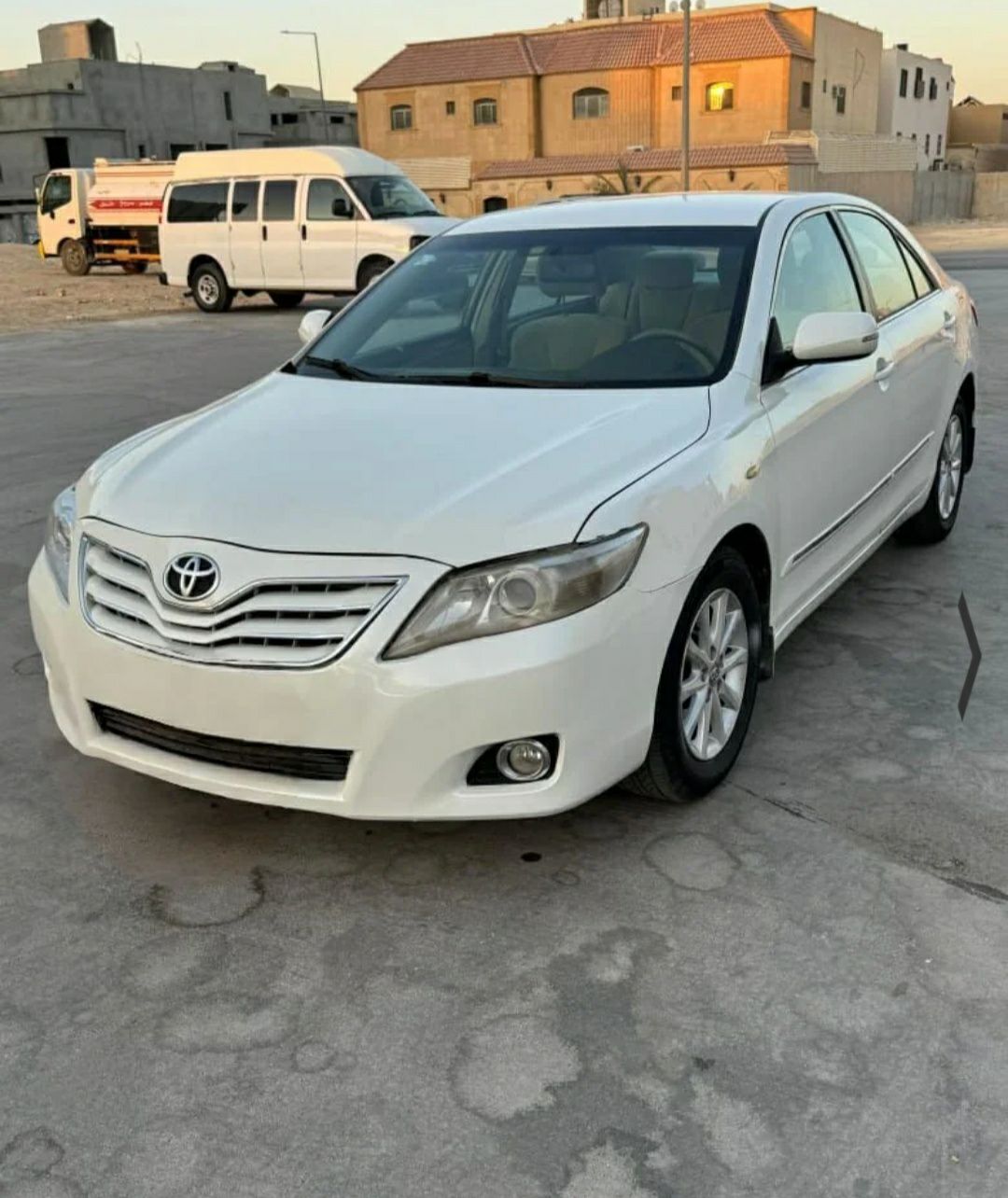 انا سواق خاص باکستانی بیت ولا محل رخصہ موجود بالری