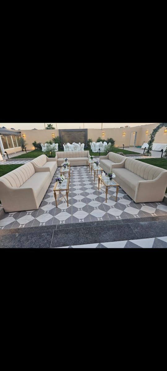 تاجير كراسي وطاولات وسماعات وزل ومكيفات وجلسات شعب