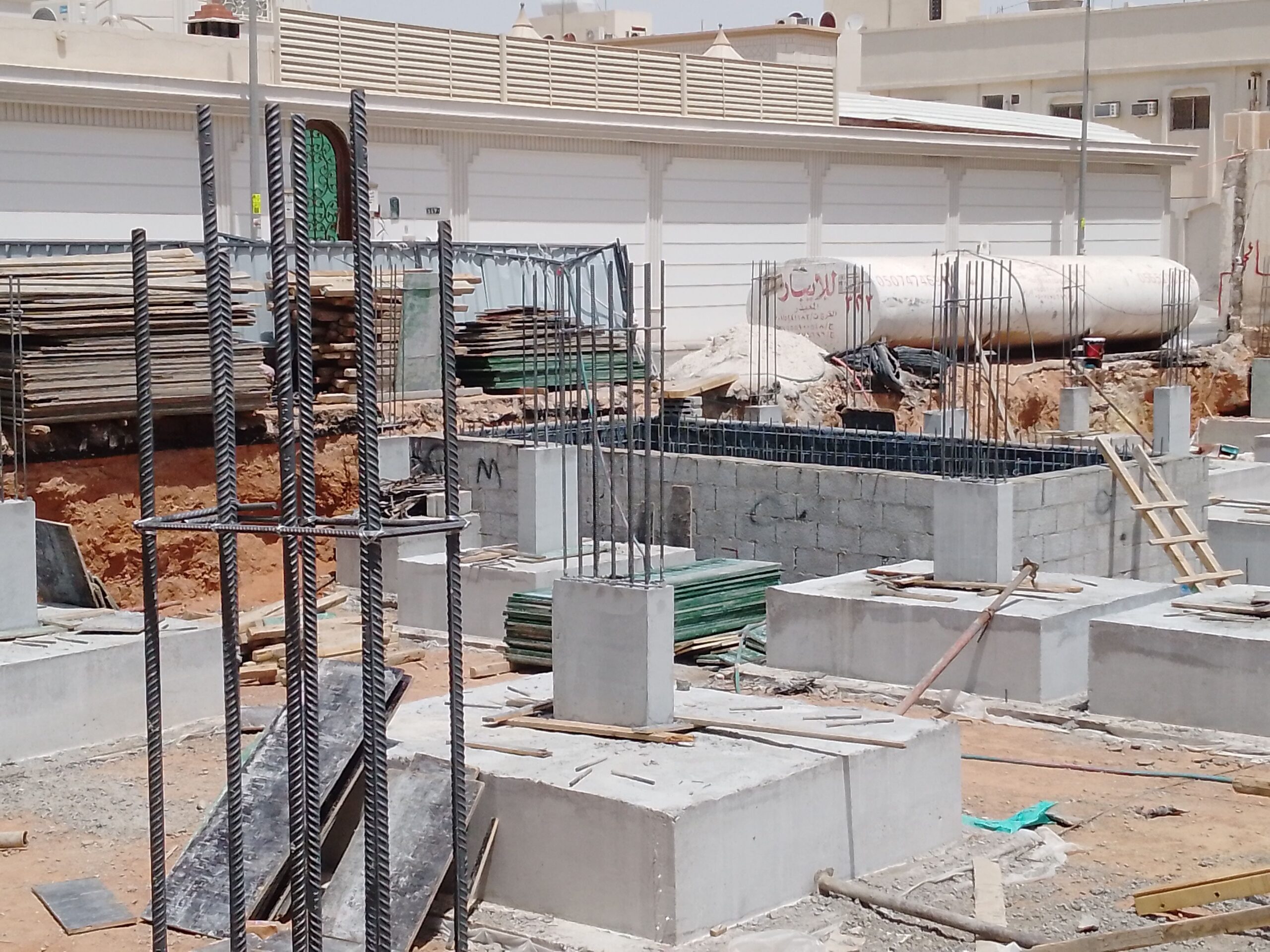 مقاول معماري