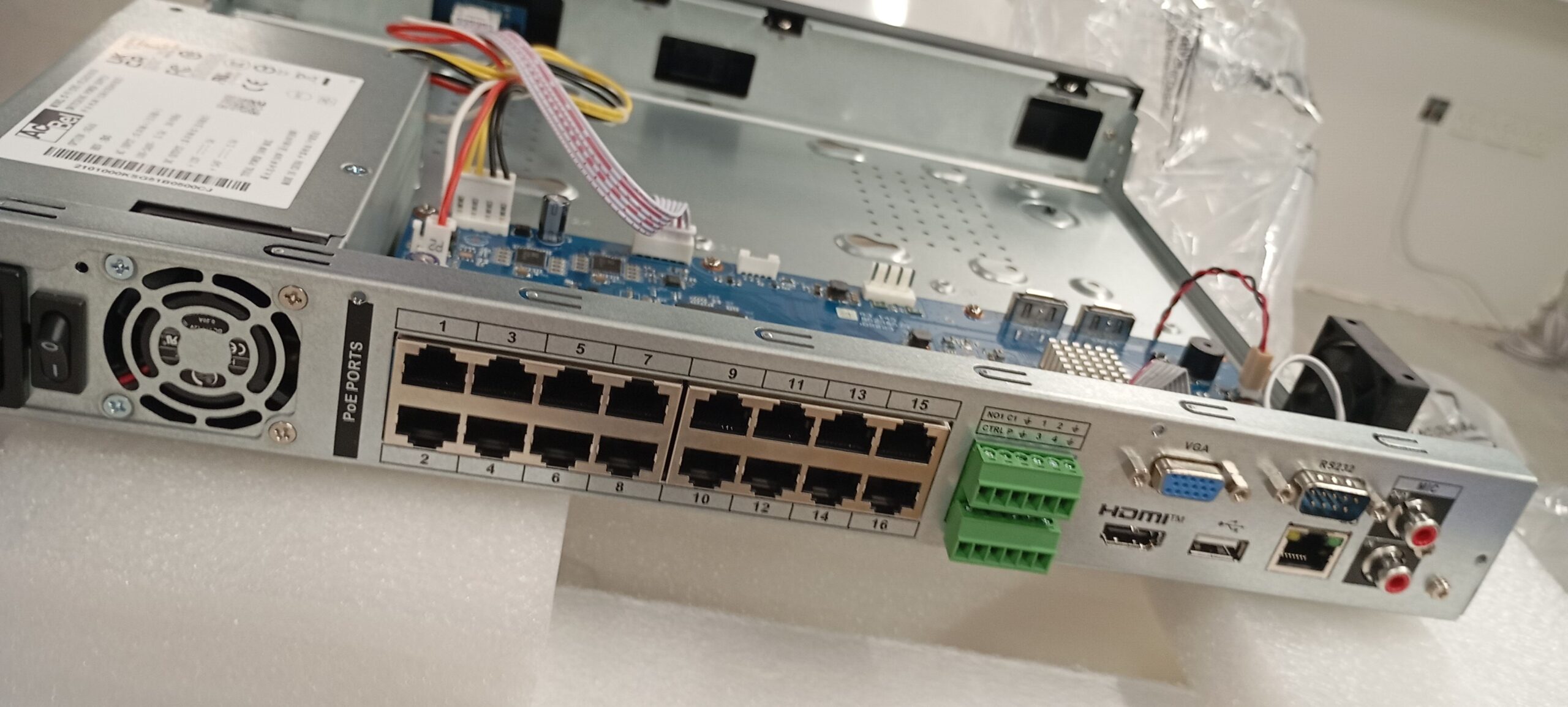 فنى كاميرات مراقبة والبصمة وانتركوم