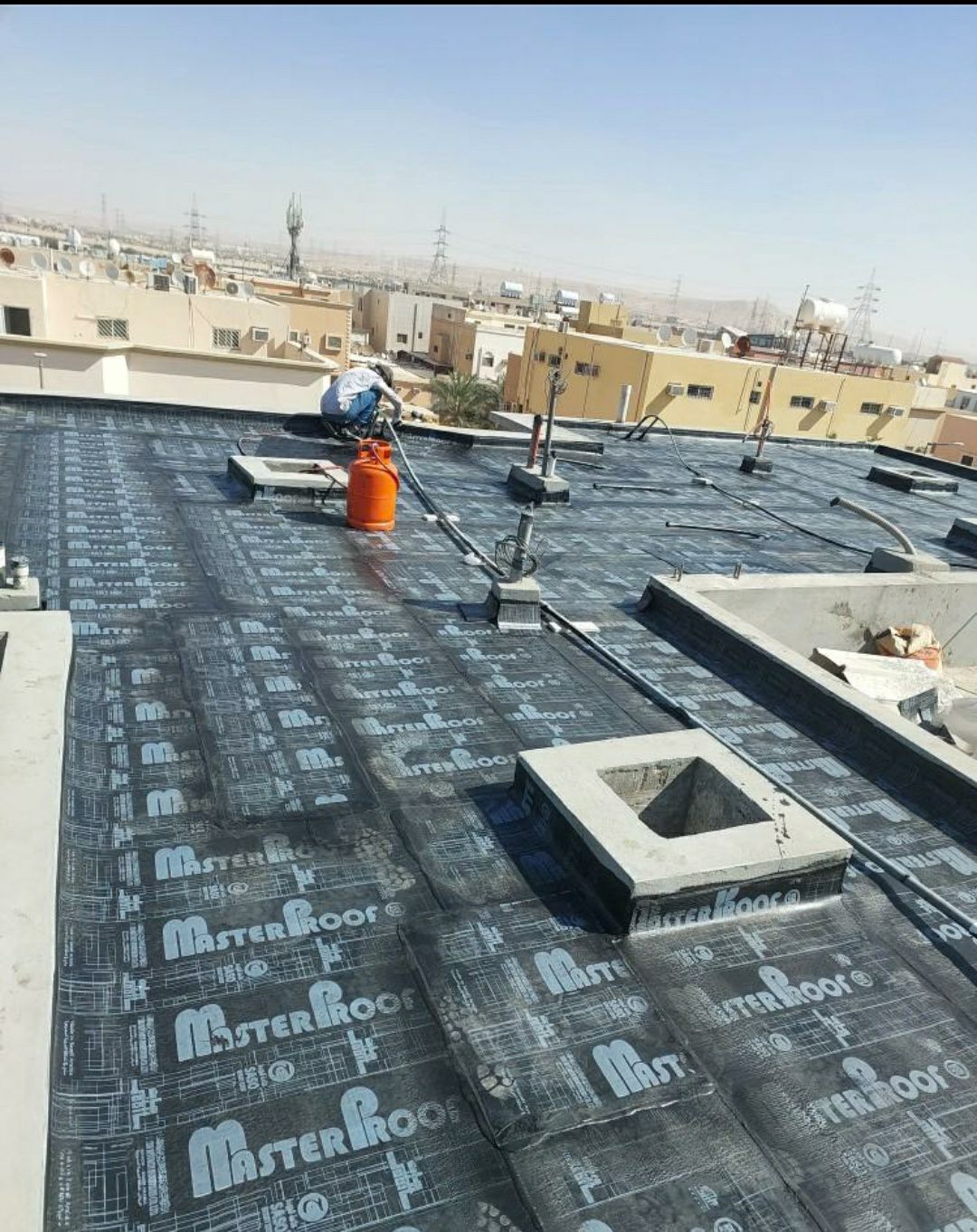 مقاول عوازل السطح خزانات جبسم بورد0560881544