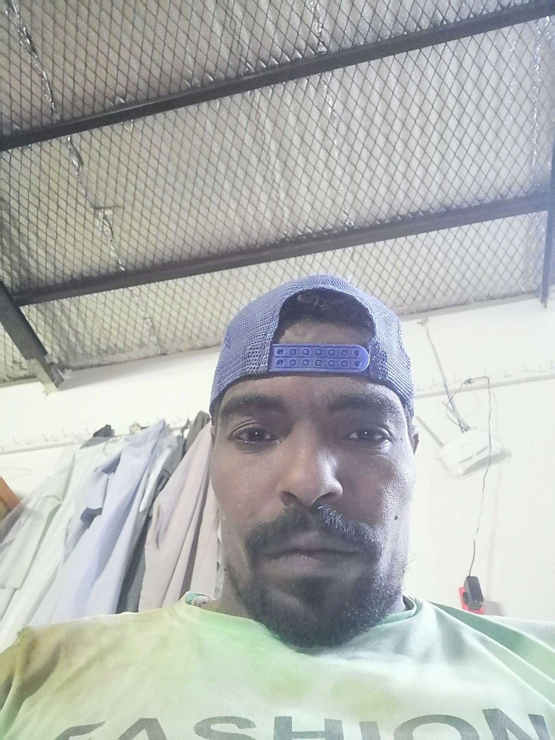 المصري لعمل التكسير والعوازل الماى الحراري