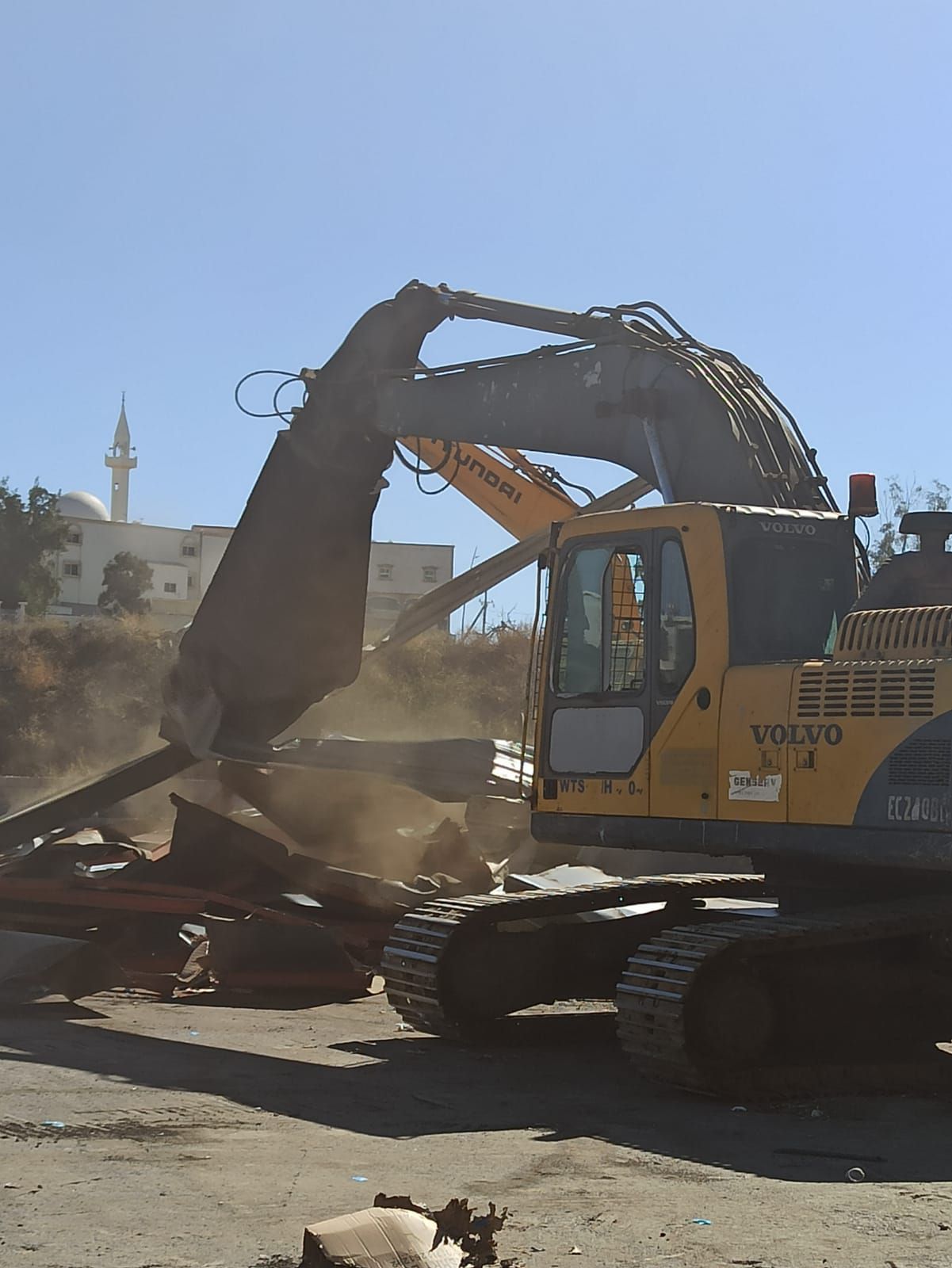 هدم مباني وسكراب عسير0552576419