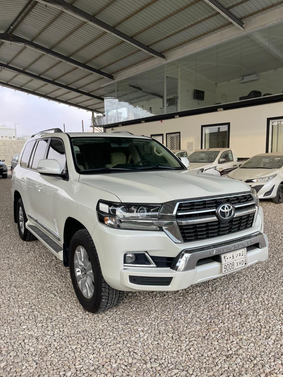 توياتا لاندكروز على شرط الفحص مجدده مفحوصه جاهز نق