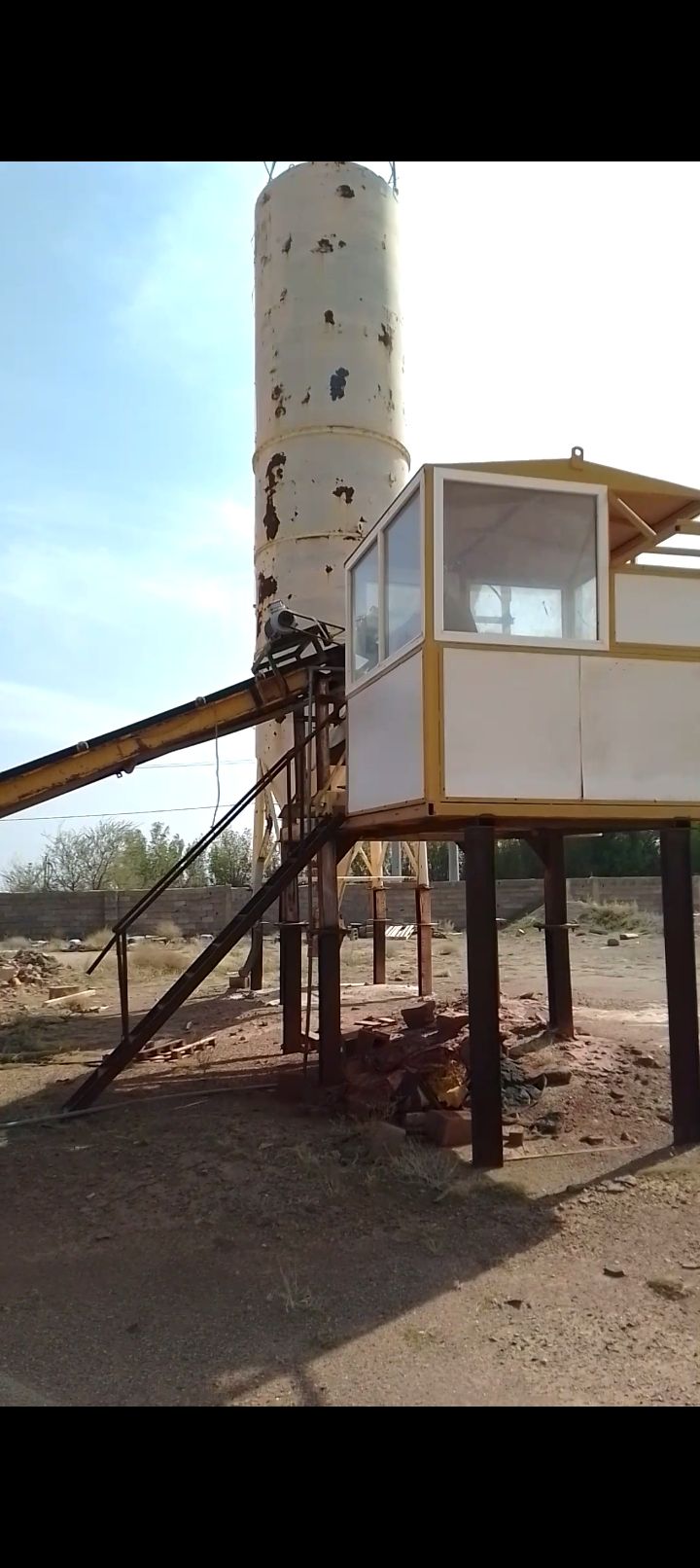 معدات مصنع انترلوك كامله