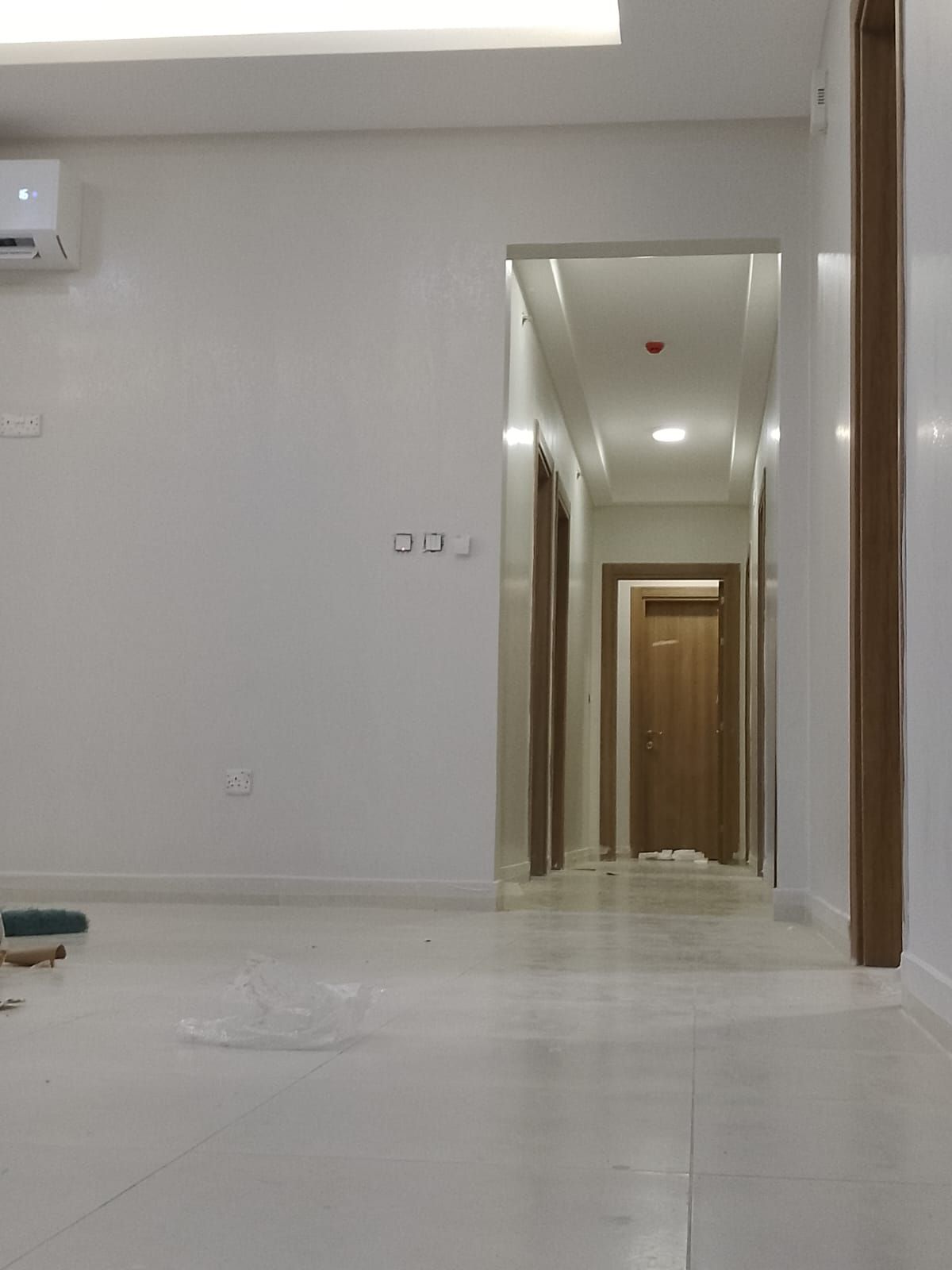 معلم دهانات وديكورات جده