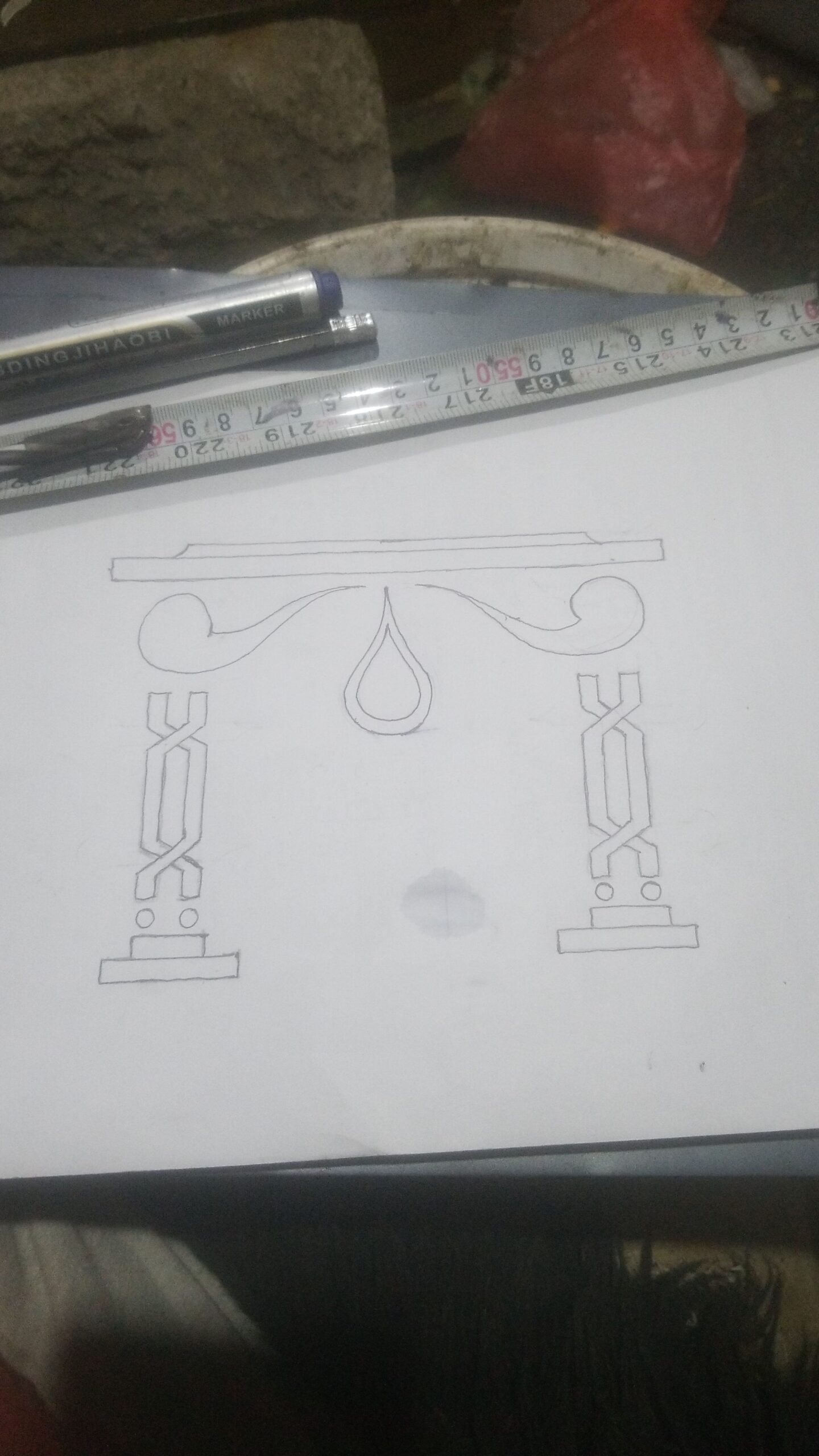 معلم في مجال الديكوارات (جبس+جبس بورد+بديل الجبس)ج