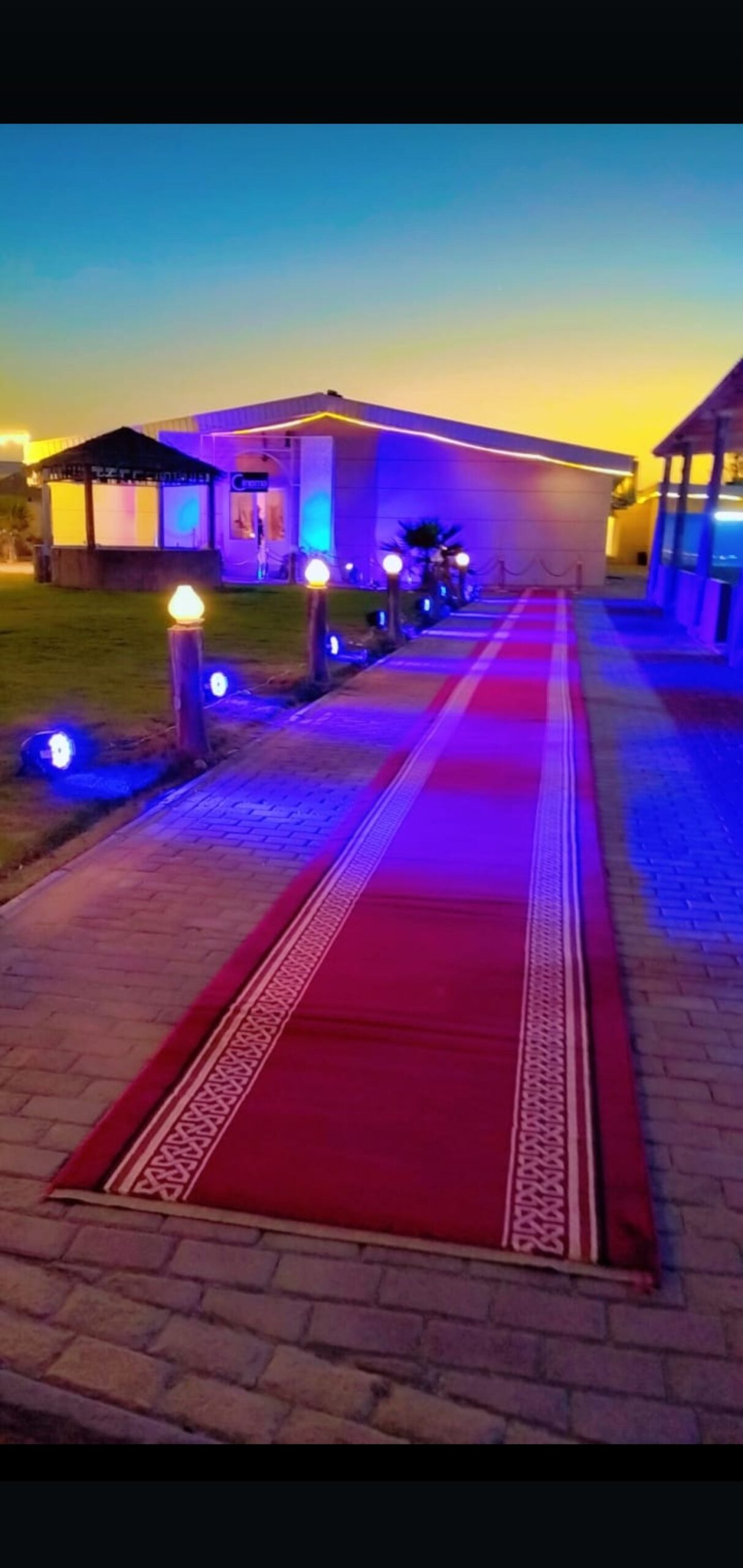 إيجار كشافات ليزر ملونه ثابته متحركه لتجهيز لتنظيم