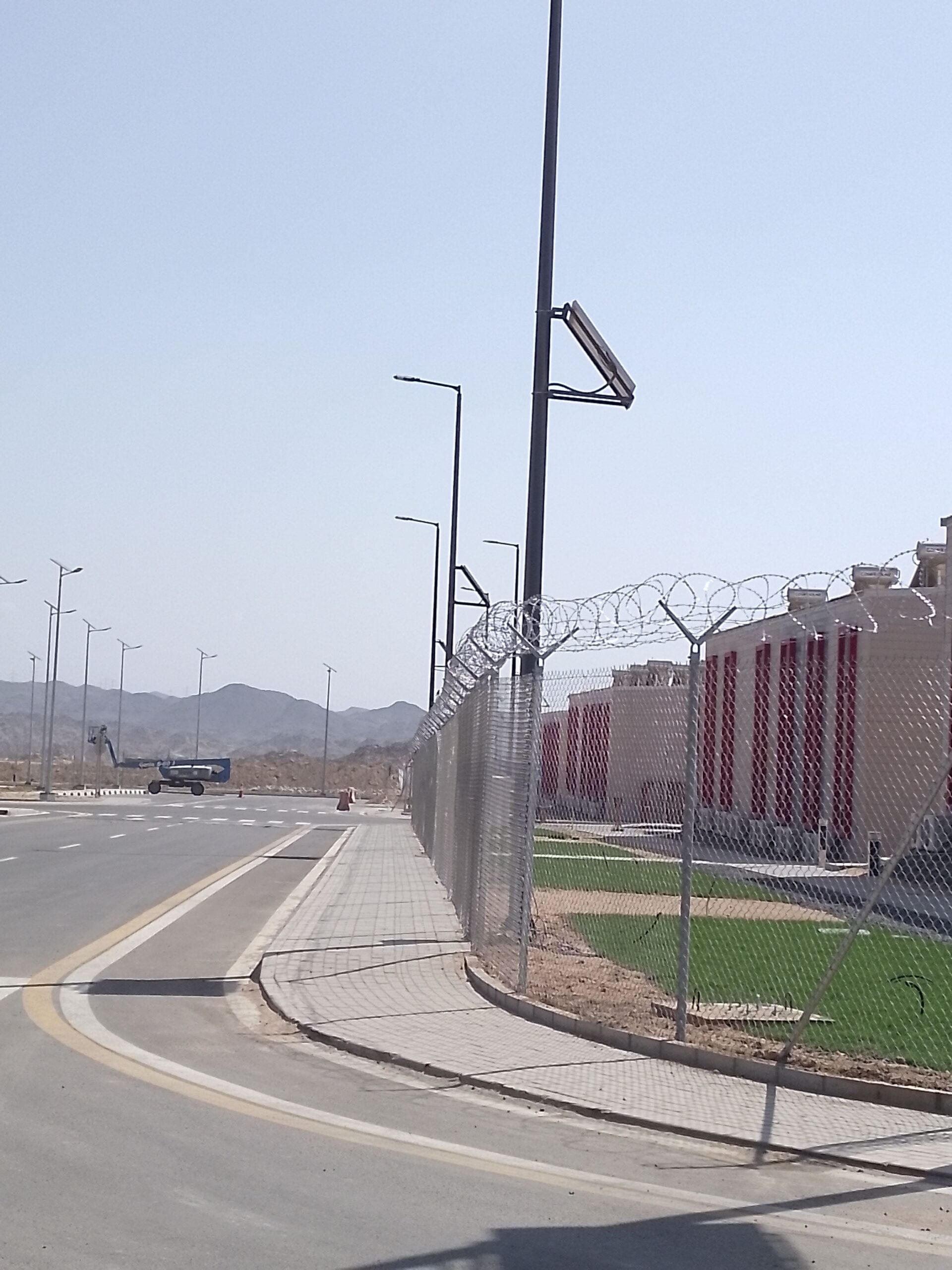 مقاول شبوك ونخيل توريد وتركيب