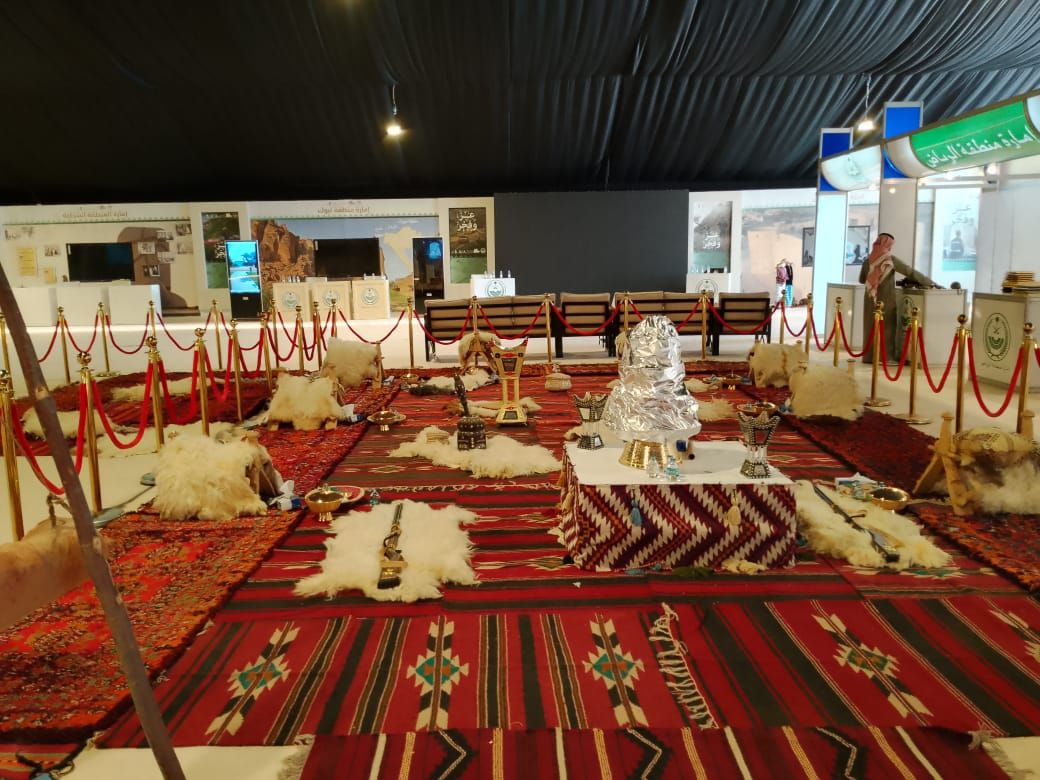 مخيات البر وبيوت شعر