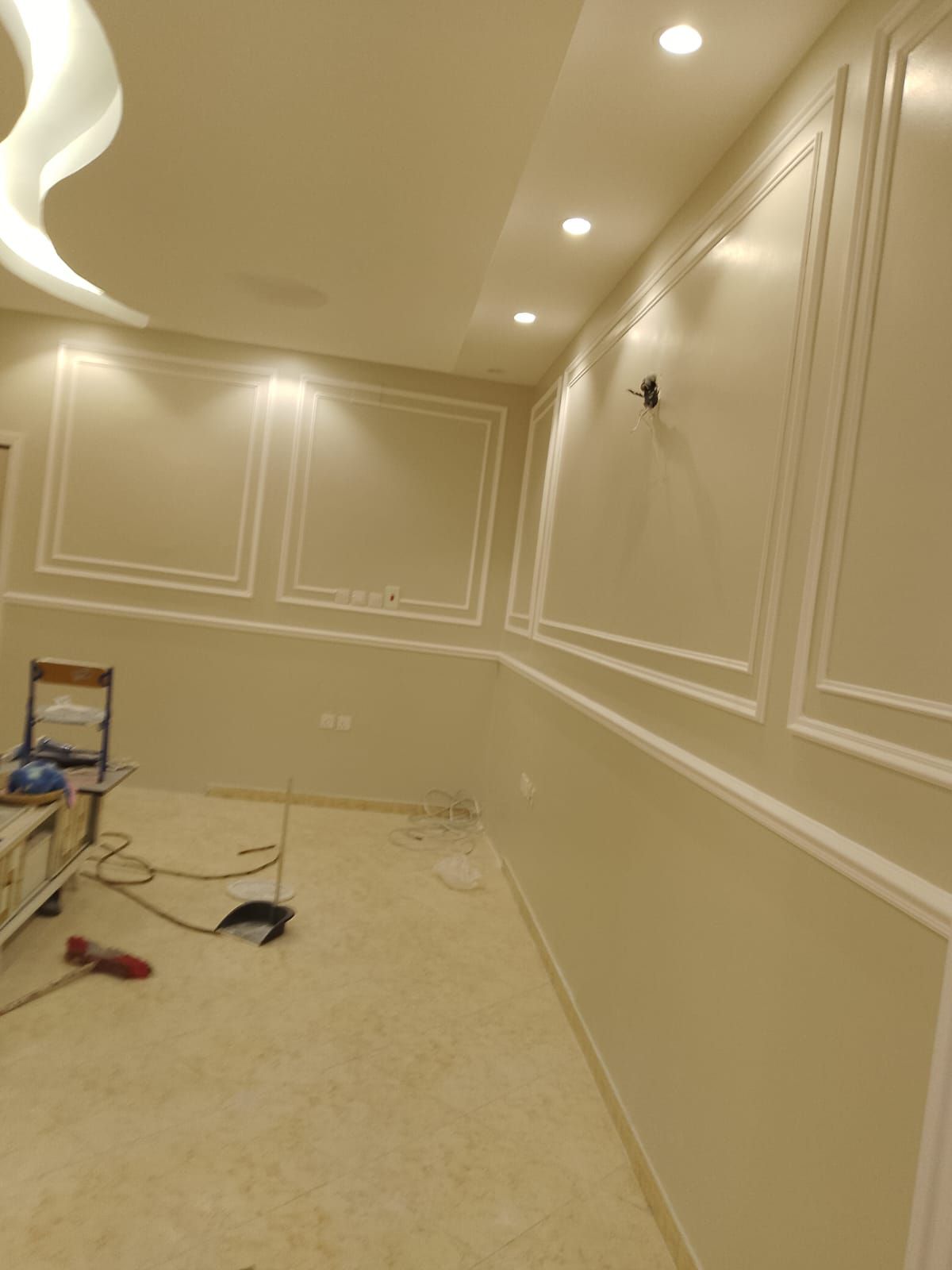 معلم دهانات وديكورات جده