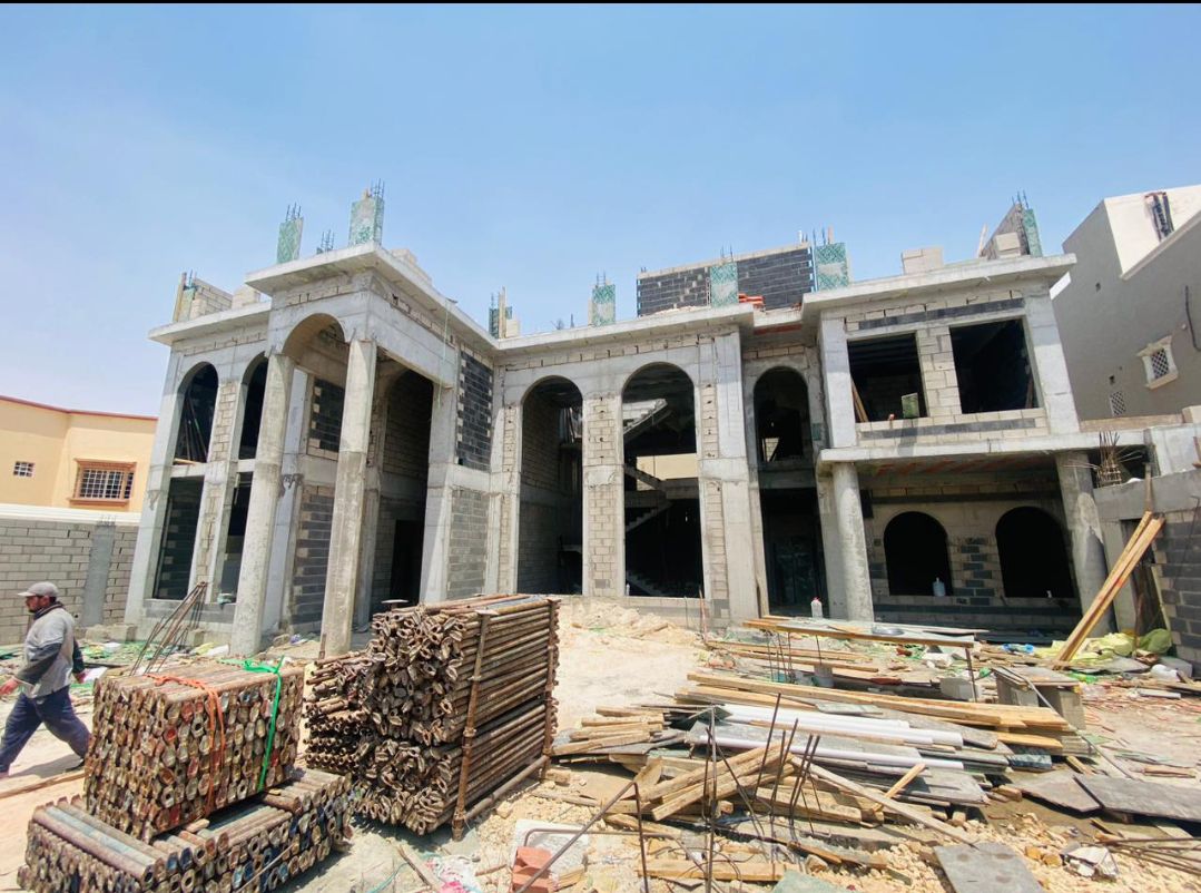 مقاولات عامه بناء فلل ستراحات مسابح مشبات اسوار تر