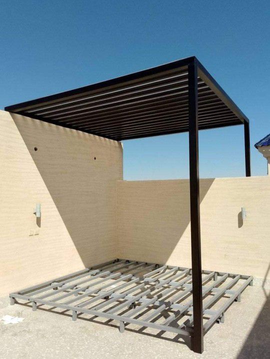 مضلات وسواتر وجلسات وهناجر مستودعات ساندويش بانل و