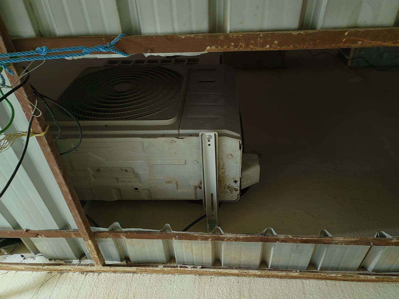 شراء مكيفات بالرياض 0539144243