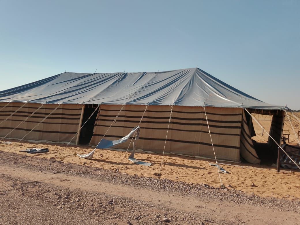 مخيات البر وبيوت شعر