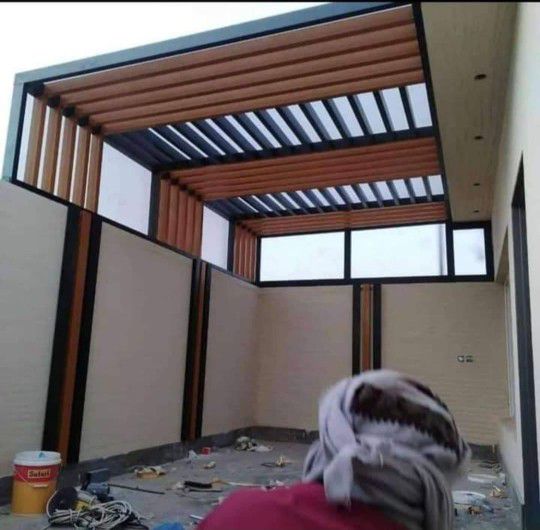 مضلات وسواتر وجلسات وهناجر مستودعات ساندويش بانل و