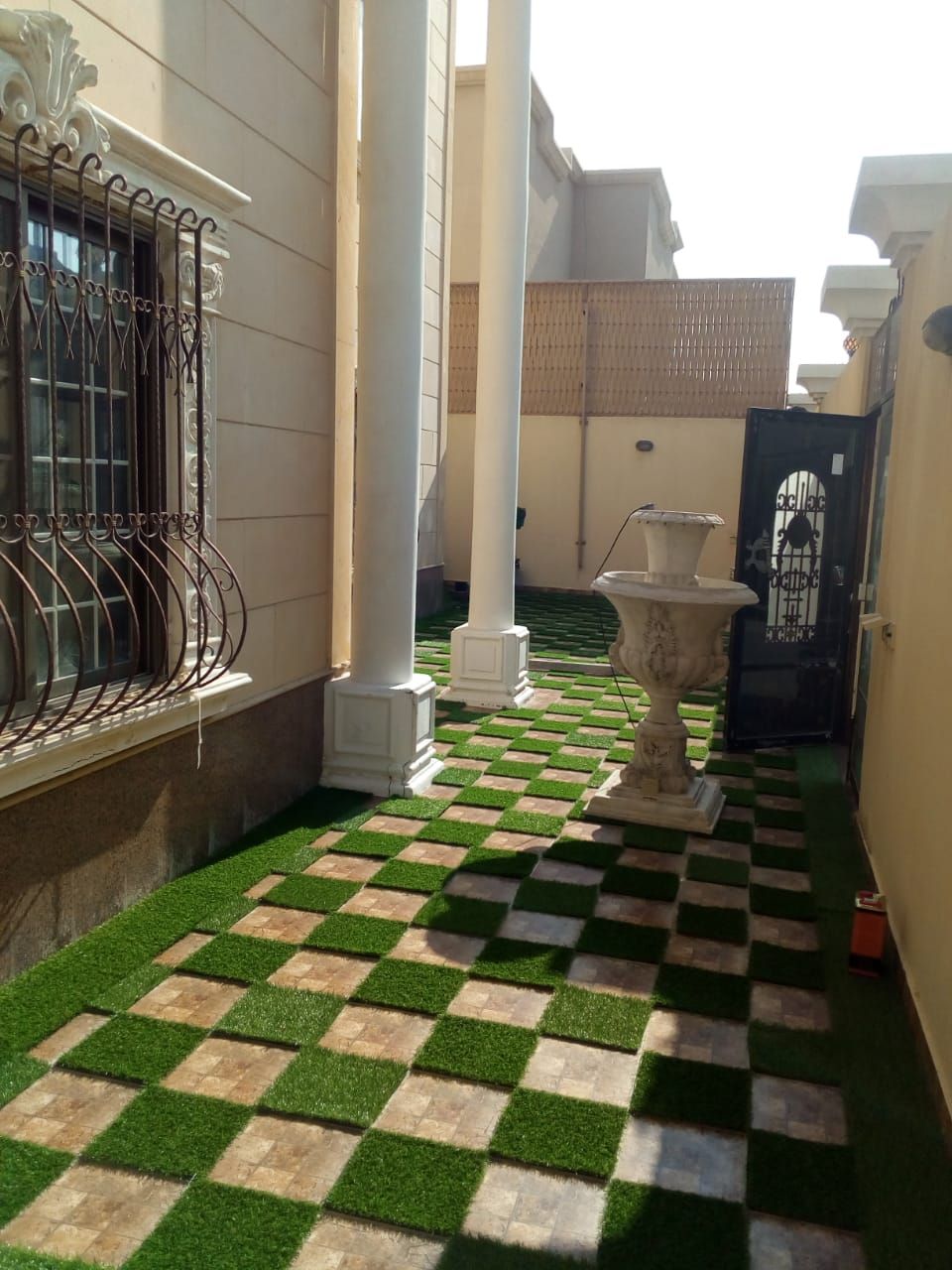 أبو حمزة النقيب لتنسيق الحدائق وبيع الشتلات والأسم