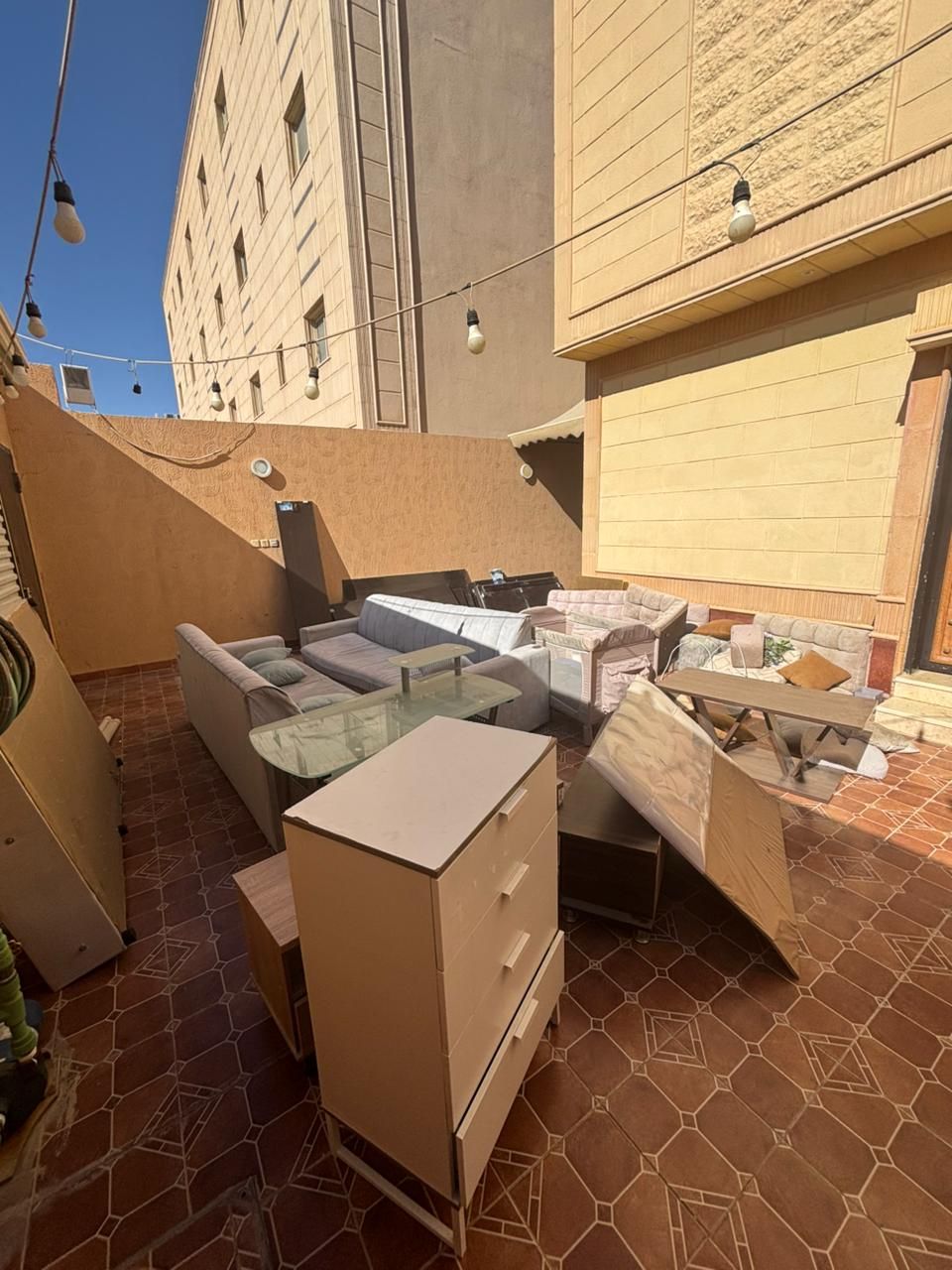 وانيت نقل عفش حي السعادة 0539144243