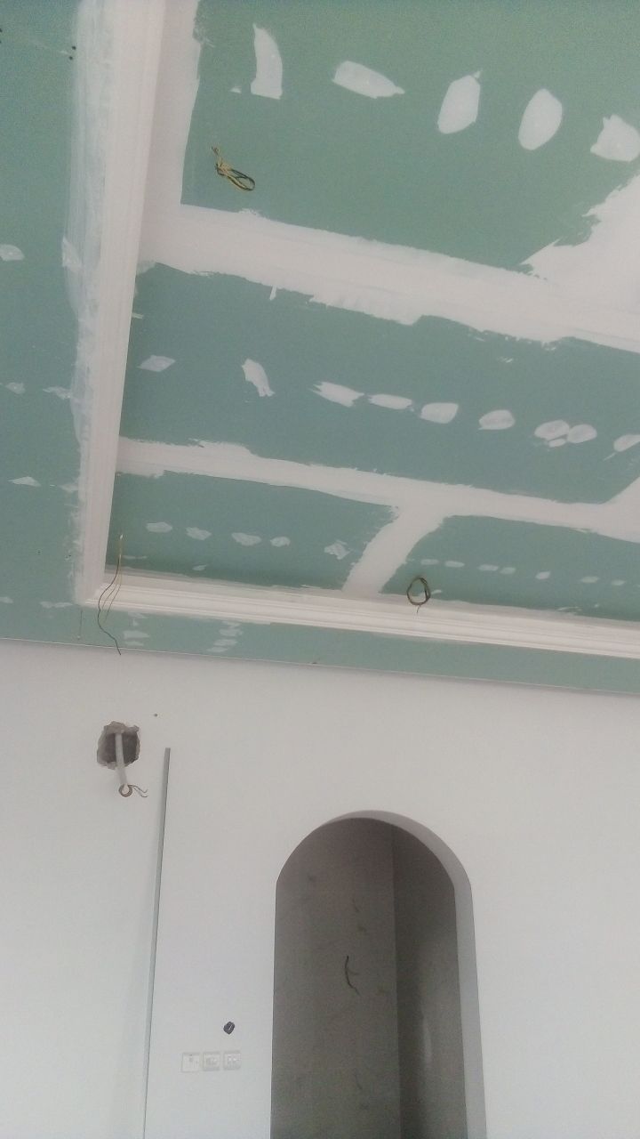 معلم بويا ديكورات