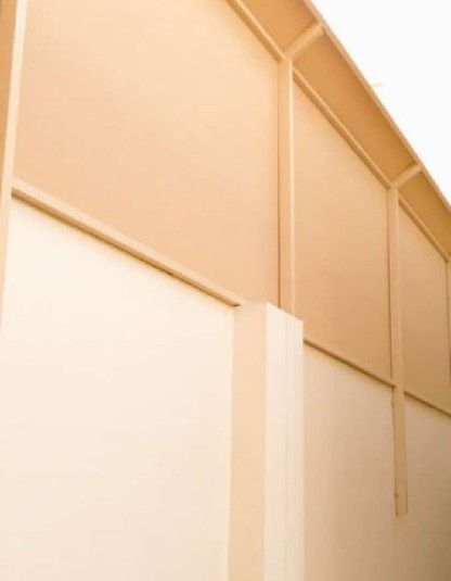 مظلات وسواتر وخيام وبيوت شعر ملكي