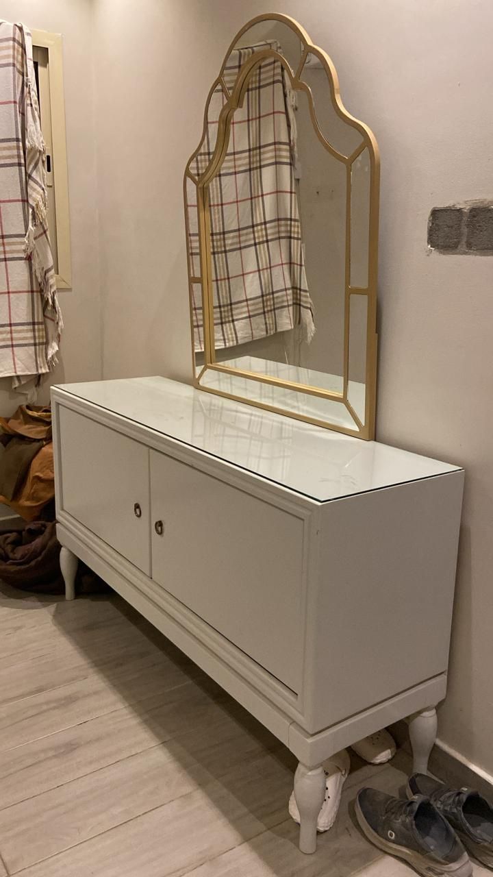 نشتري الأثاث المستعمل والجديد