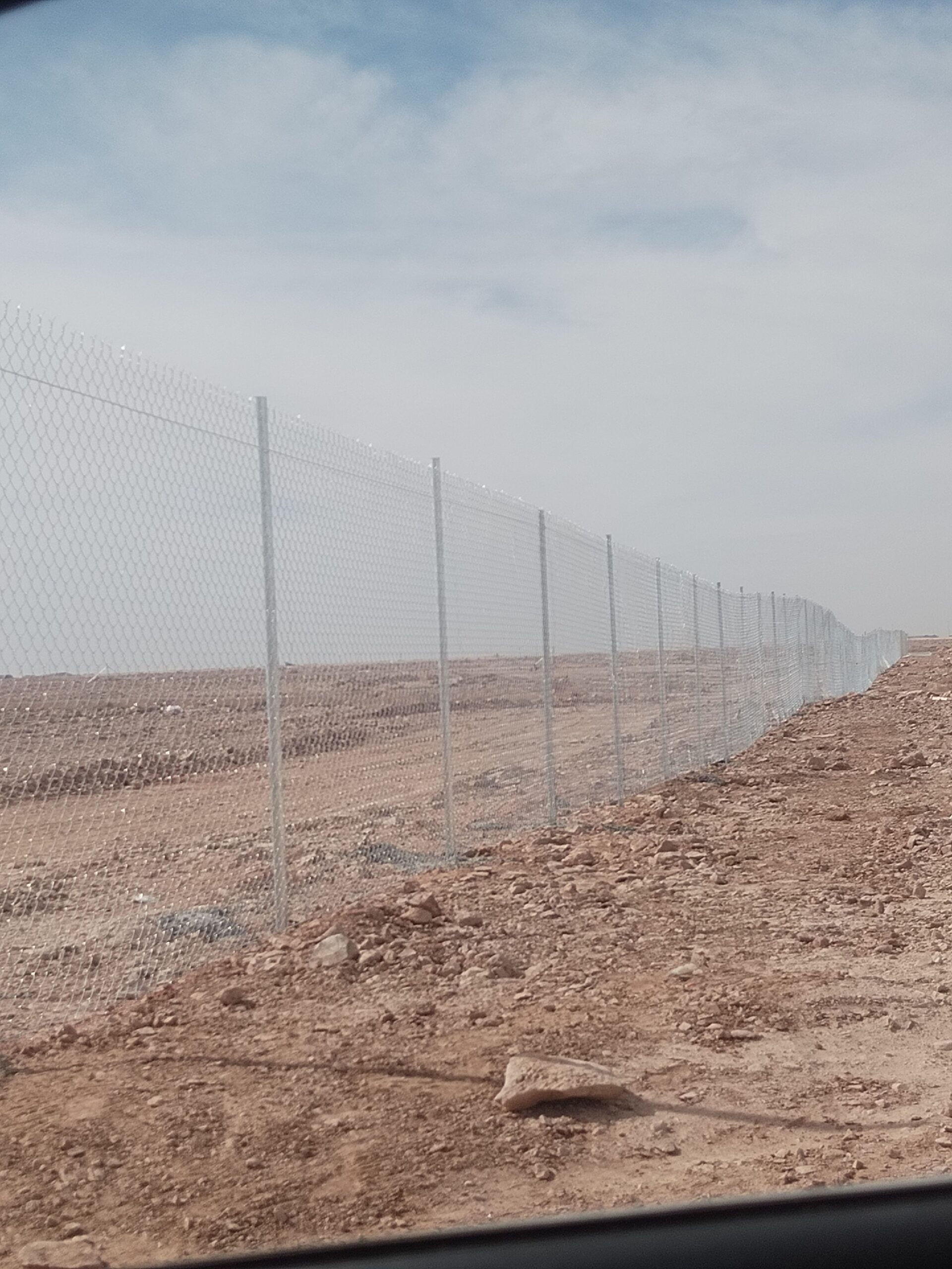 شبوك مزارع وحكوميه وملاعب وخطوط وجميع مواصفات الشب