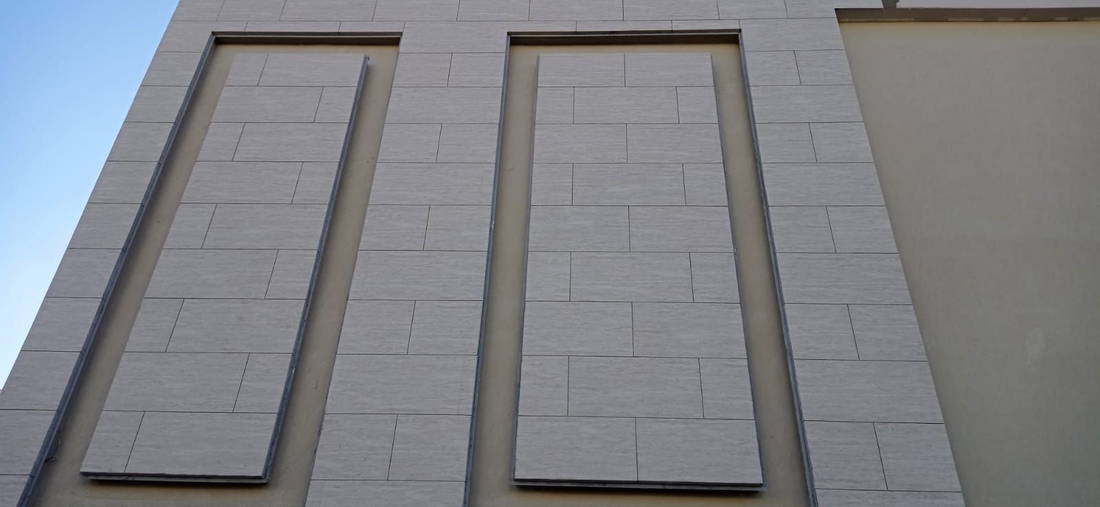 معلم تركيب صفايح حجري بديل الحجر داخلي او خارجي في