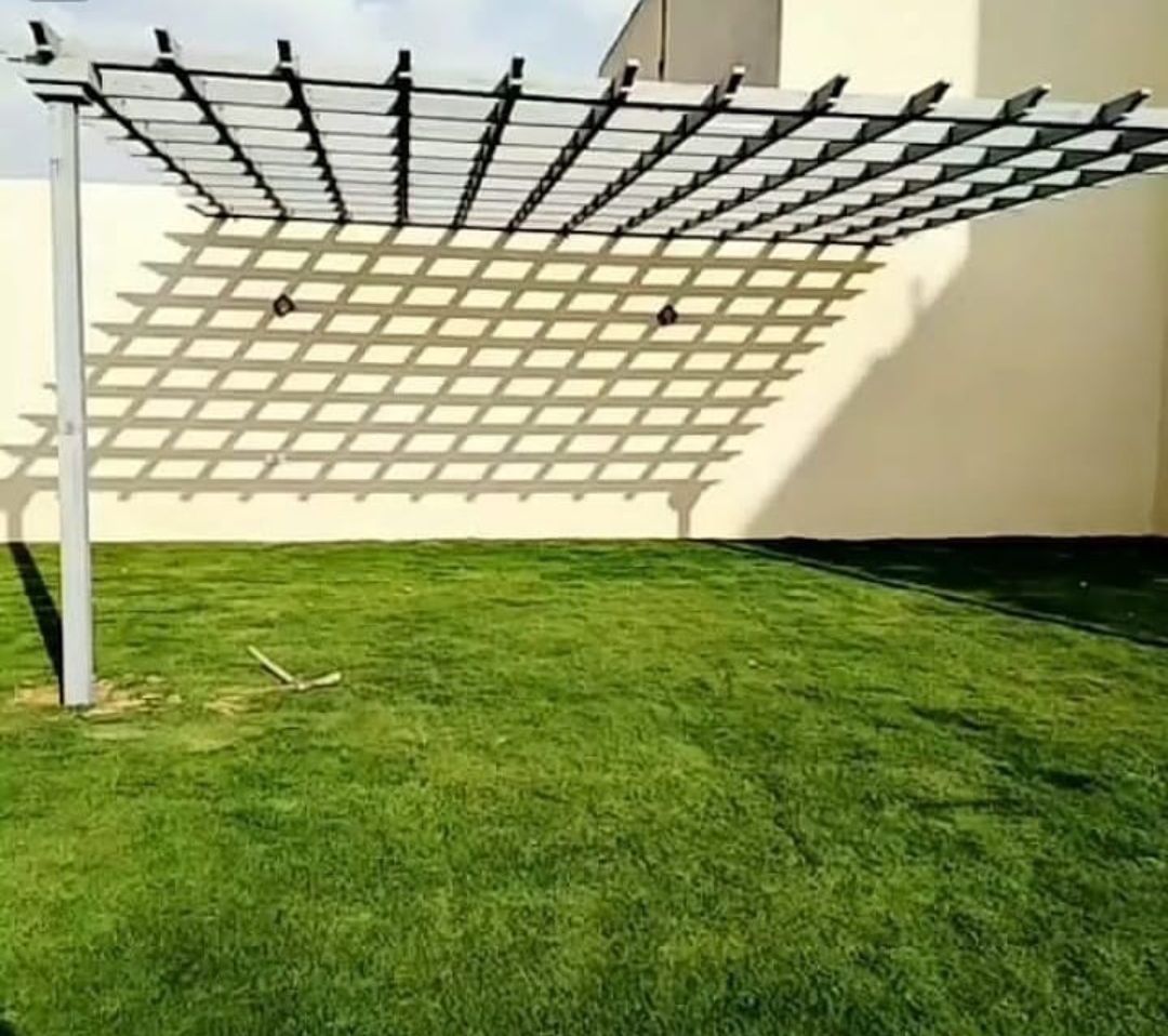 مضلات وسواتر وجلسات وهناجر مستودعات ساندويش بانل و